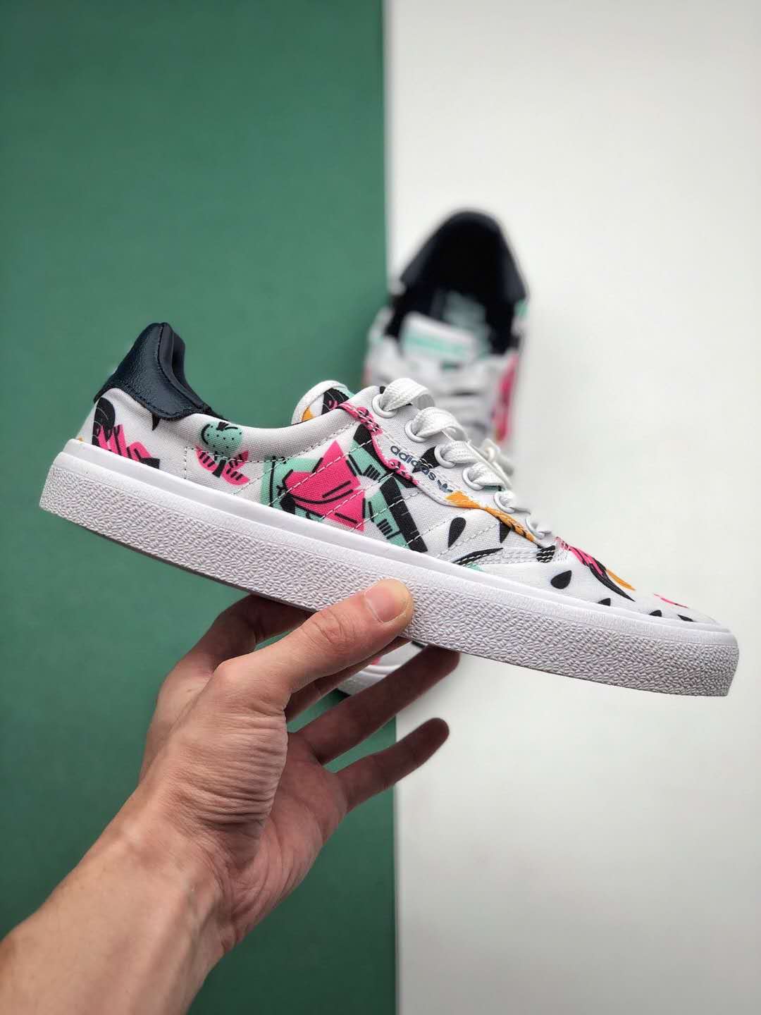Adidas Originals 3MC White Multicolor DB3607 - Trendy Sneakers