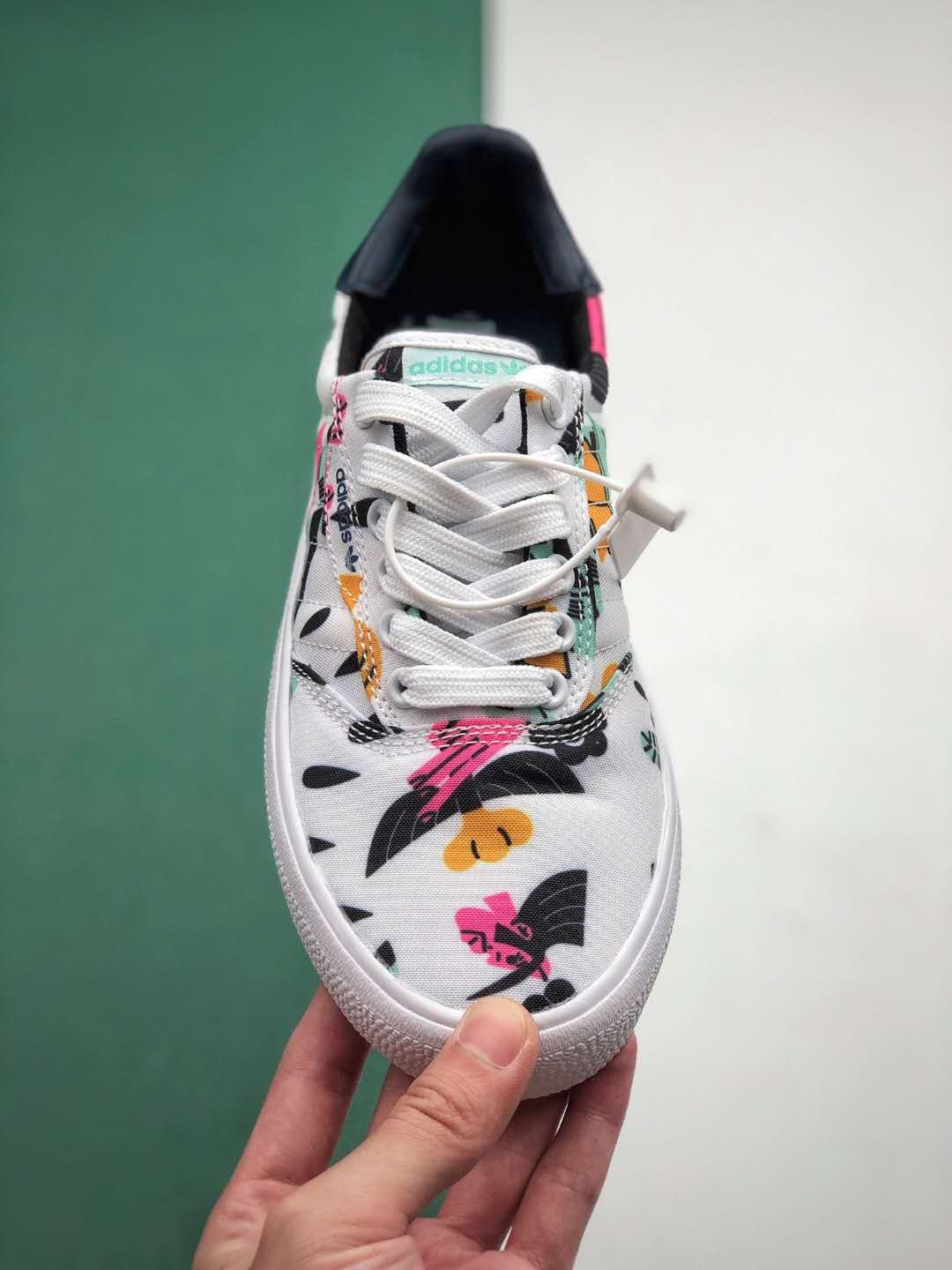 Adidas Originals 3MC White Multicolor DB3607 - Trendy Sneakers
