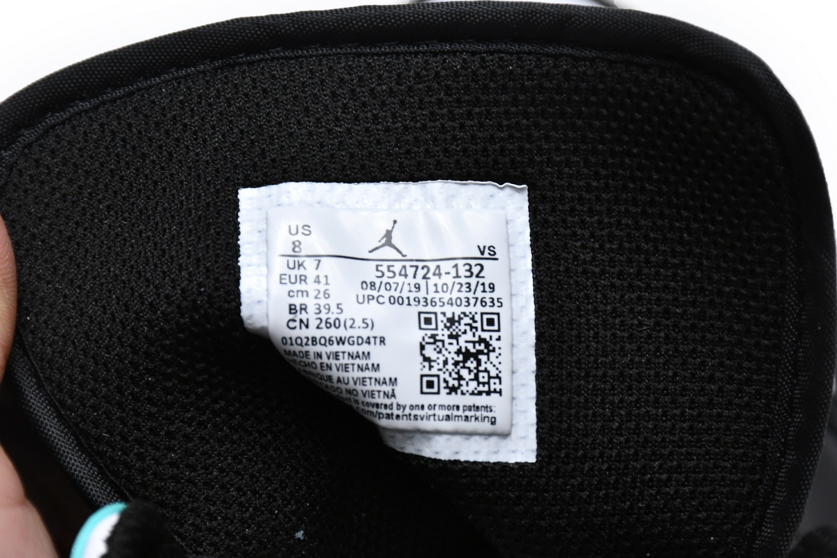 Air Jordan 1 Mid 'Tropical Twist' 554724-132 | Stylish Mid-top Sneakers Air Jordan 1 Mid 'Tropical Twist' 554724-132 | Stylish Mid-top Sneakers