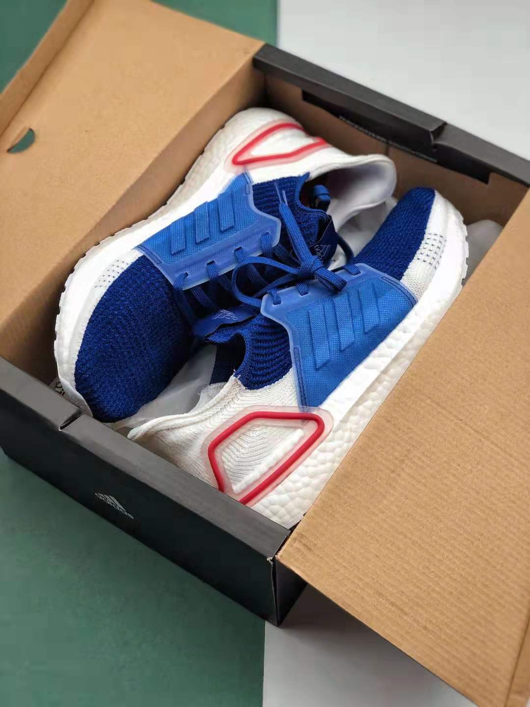 Adidas UltraBoost 19 'White Blue' EF1340 - Stylish and Comfortable Footwear Adidas UltraBoost 19 'White Blue' EF1340 - Stylish and Comfortable Footwear