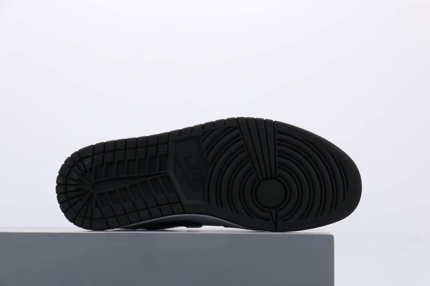 Air Jordan 1 Low 'Multi-Color Swoosh' CW7009-100 | Iconic Design | Limited Edition