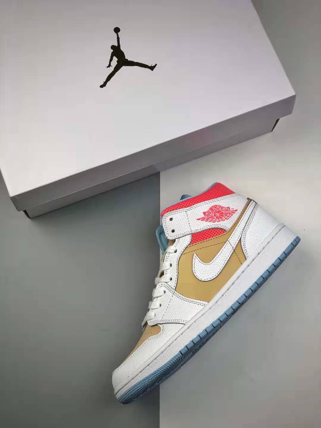 Air Jordan 1 Mid SE 'Sesame' CZ0774-200 | Classic Style & Subtle Elegance Air Jordan 1 Mid SE 'Sesame' CZ0774-200 | Classic Style & Subtle Elegance