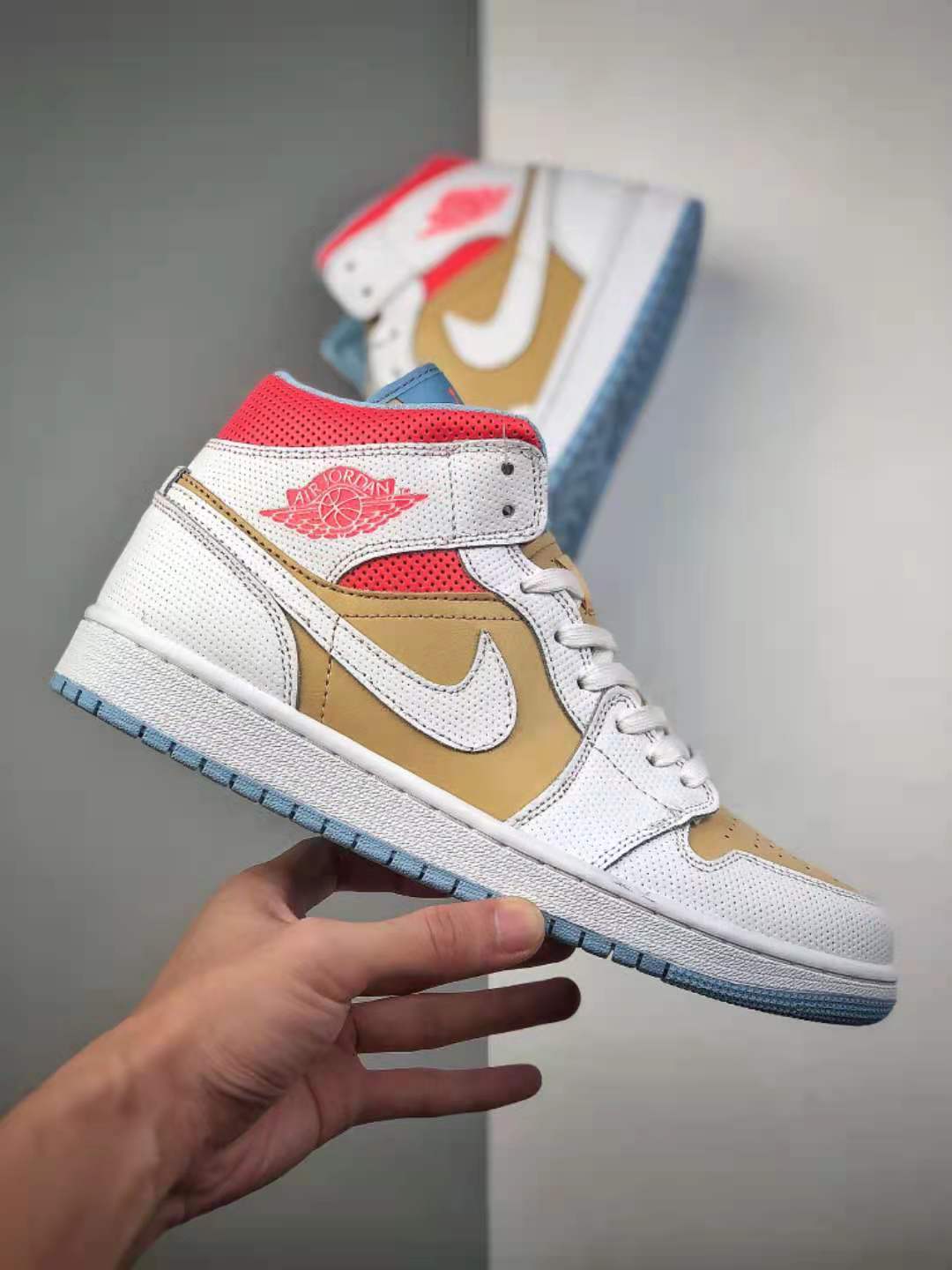 Air Jordan 1 Mid SE 'Sesame' CZ0774-200 | Classic Style & Subtle Elegance Air Jordan 1 Mid SE 'Sesame' CZ0774-200 | Classic Style & Subtle Elegance