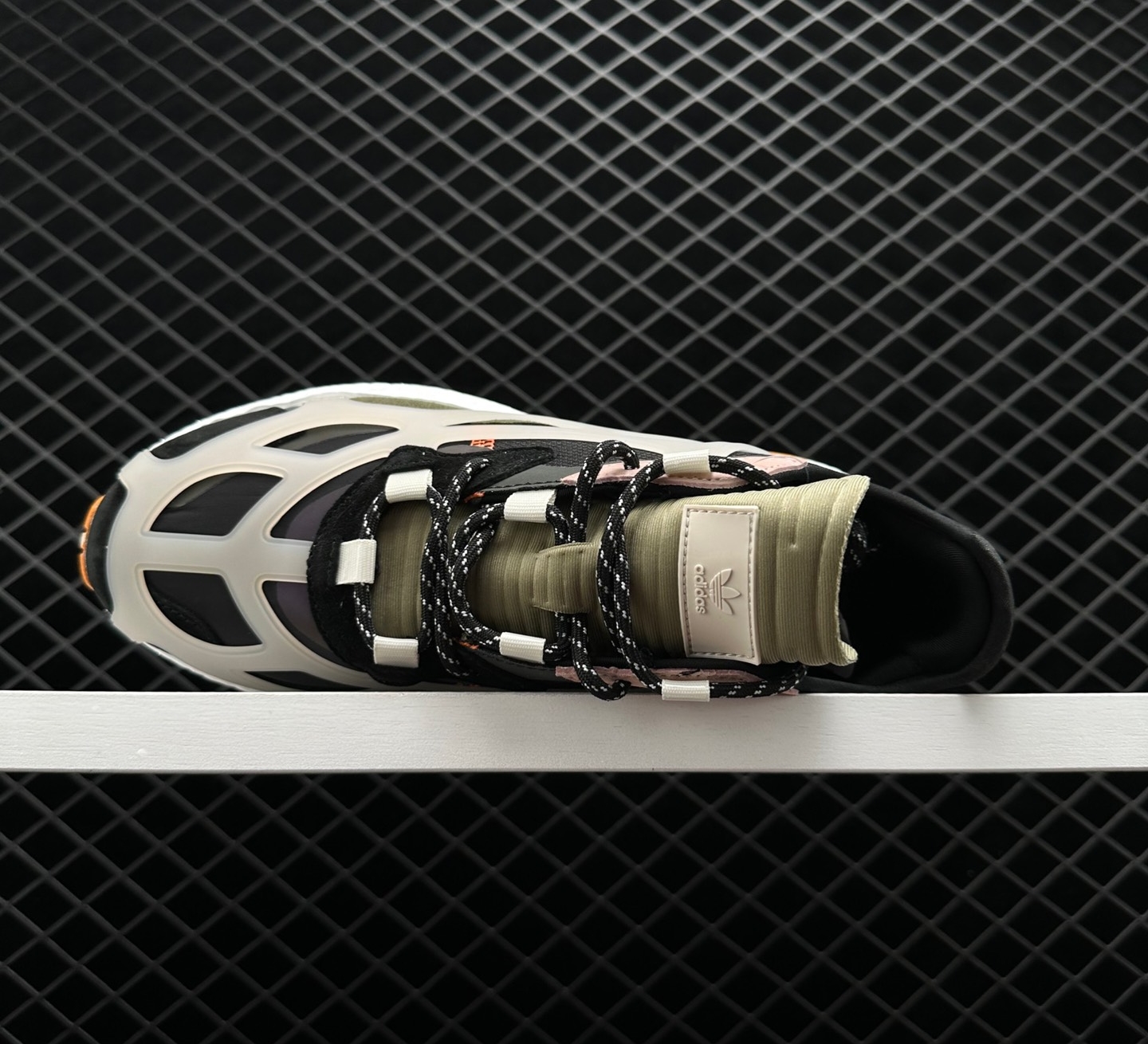 Adidas Ivy Park x Nite Jogger 7.0 Black - Stylish Sneakers for the On-the-Go Fashion Enthusiasts Adidas Ivy Park x Nite Jogger 7.0 Black - Stylish Sneakers for the On-the-Go Fashion Enthusiasts