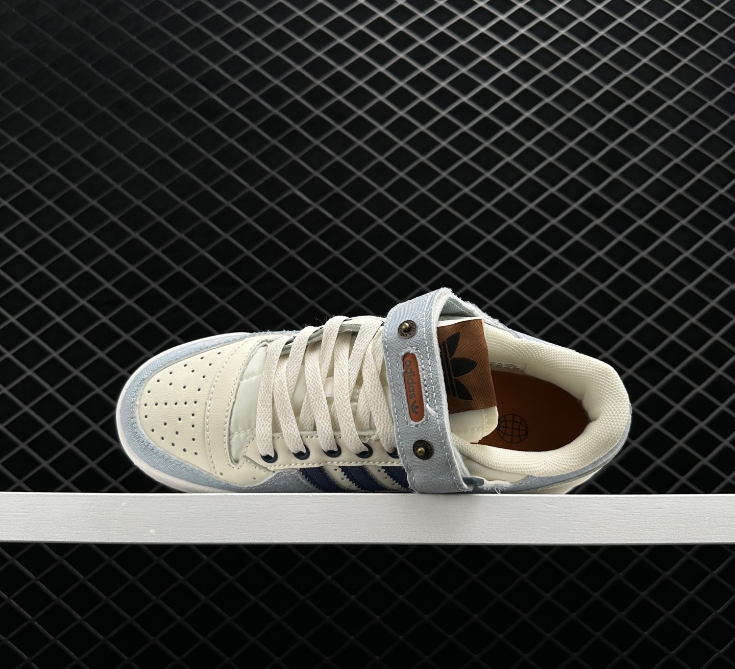 Adidas Originals Forum Low Cozy Skateboarding Shoes - Denim Blue HQ6334 Adidas Originals Forum Low Cozy Skateboarding Shoes - Denim Blue HQ6334