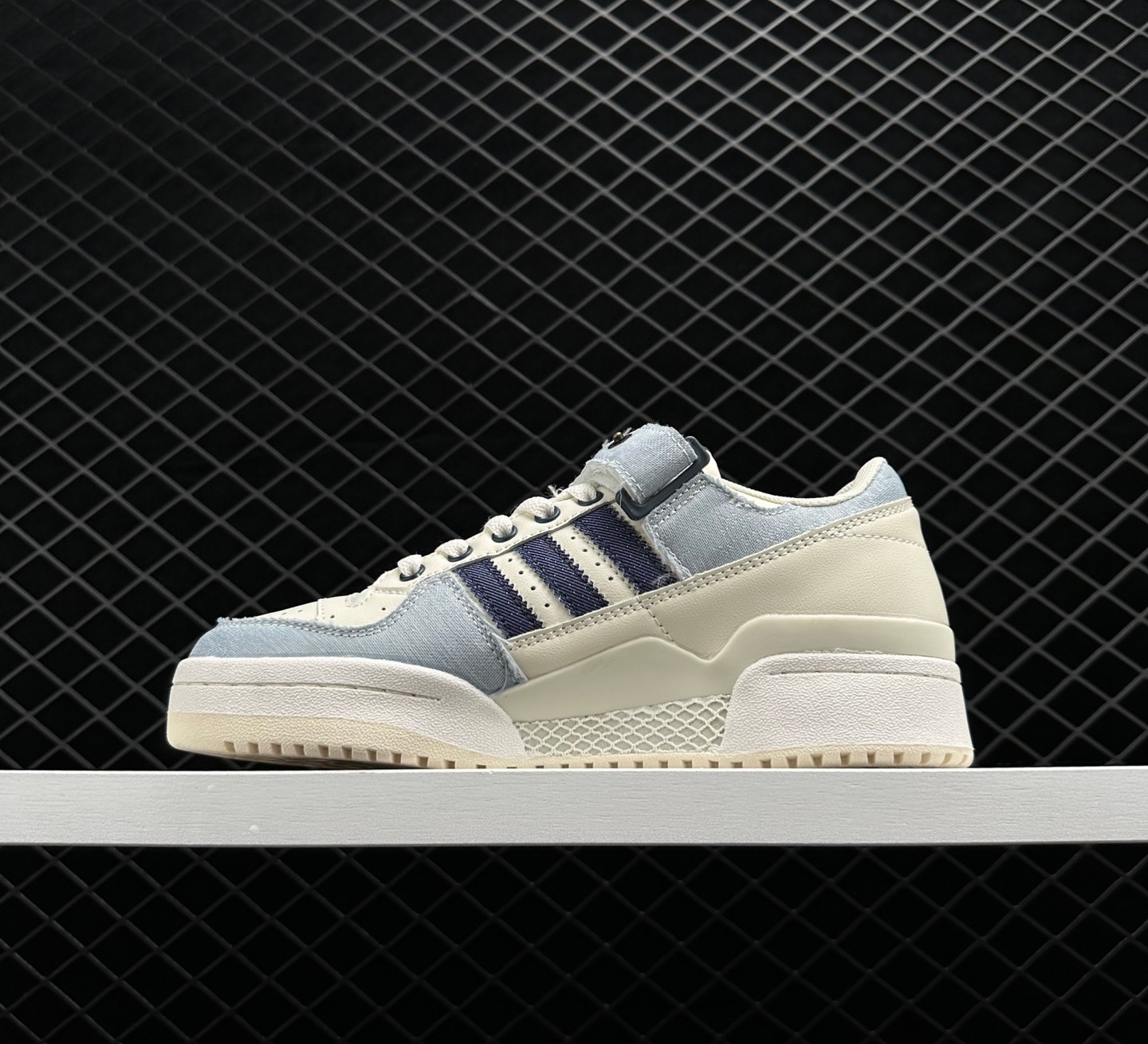 Adidas Originals Forum Low Cozy Skateboarding Shoes - Denim Blue HQ6334 Adidas Originals Forum Low Cozy Skateboarding Shoes - Denim Blue HQ6334