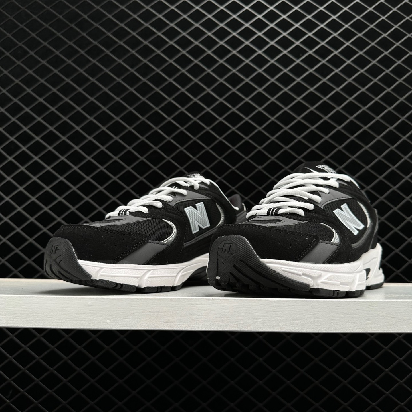 New Balance 530 Classic Black Grey MR530CC - Authentic Style for Ultimate Comfort