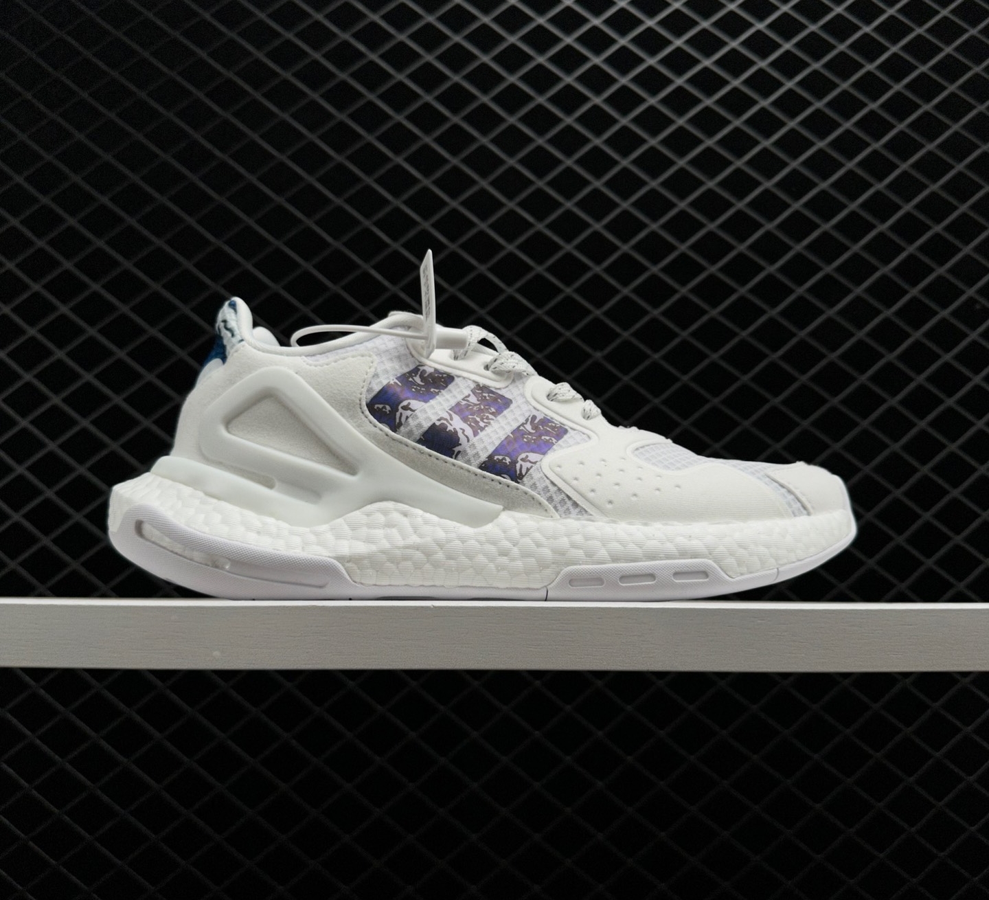 Adidas Day Jogger White Blue - Stylish and Comfortable Sneakers