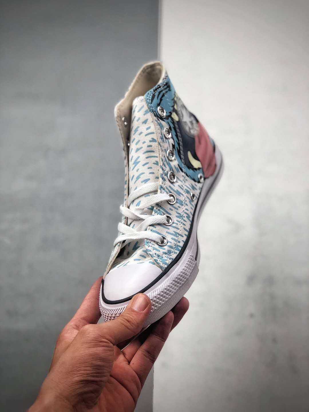 Converse Chuck Taylor All Star High 'Yeti Snowman' 169350C - Limited Edition Stylish Sneakers Converse Chuck Taylor All Star High 'Yeti Snowman' 169350C - Limited Edition Stylish Sneakers