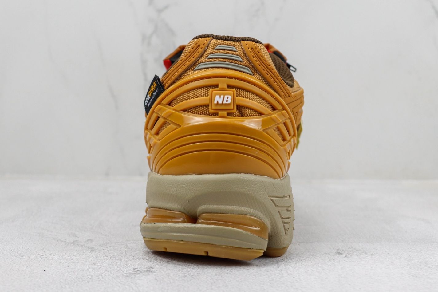 New Balance 1906R Cordura Pouch | Vintage Wheat M1906ROB