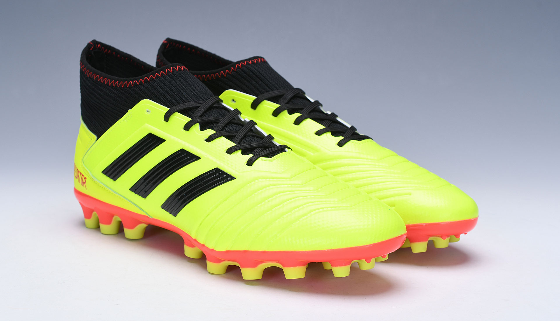 Adidas Predator 18.3 Ag J Football Shoes BB7748 - Performance meets style for young footballers Adidas Predator 18.3 Ag J Football Shoes BB7748 - Performance meets style for young footballers