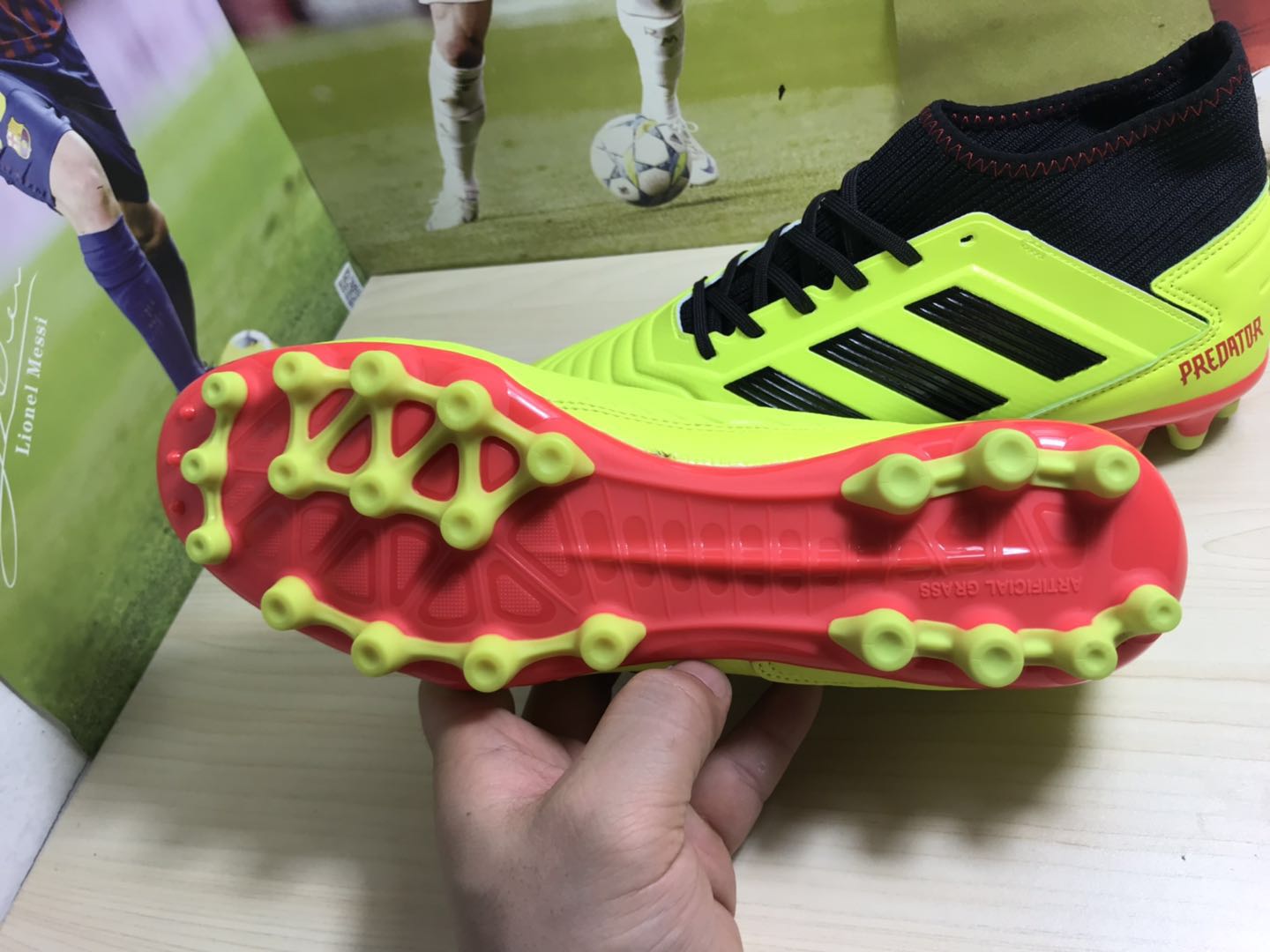 Adidas Predator 18.3 Ag J Football Shoes BB7748 - Performance meets style for young footballers Adidas Predator 18.3 Ag J Football Shoes BB7748 - Performance meets style for young footballers