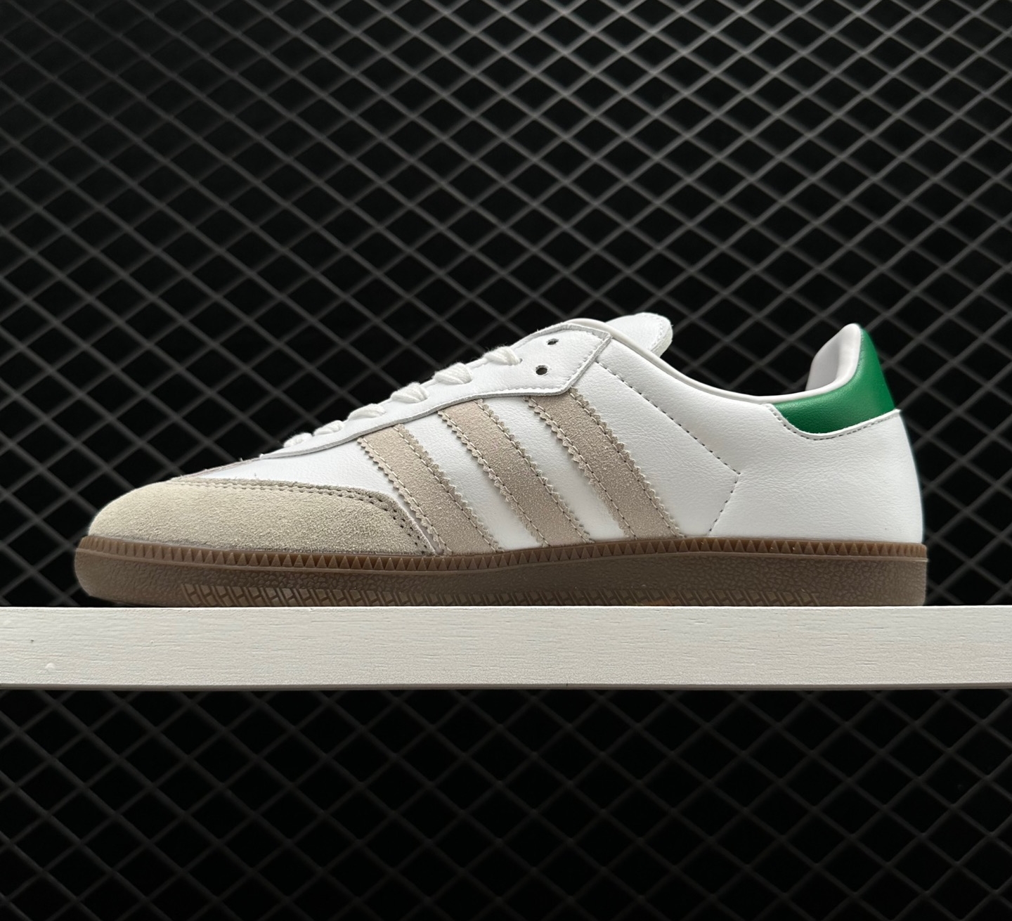 Adidas Kith x Samba OG 'Classics Program' FX5398 - Retro Sneakers Adidas Kith x Samba OG 'Classics Program' FX5398 - Retro Sneakers