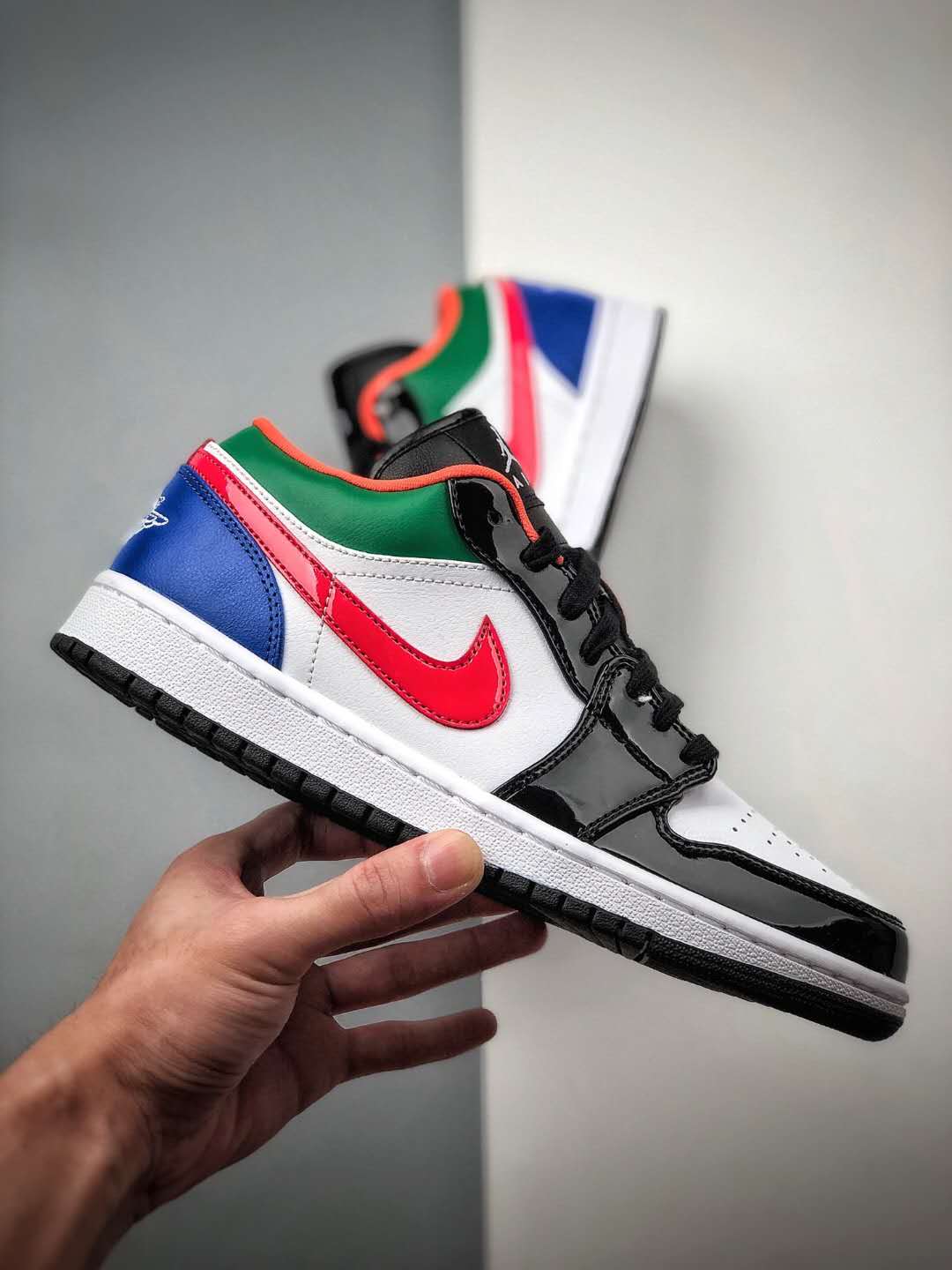 Air Jordan 1 Low 'Multi-Color' CZ4776-101: Stylish Sneakers for a Vibrant Look