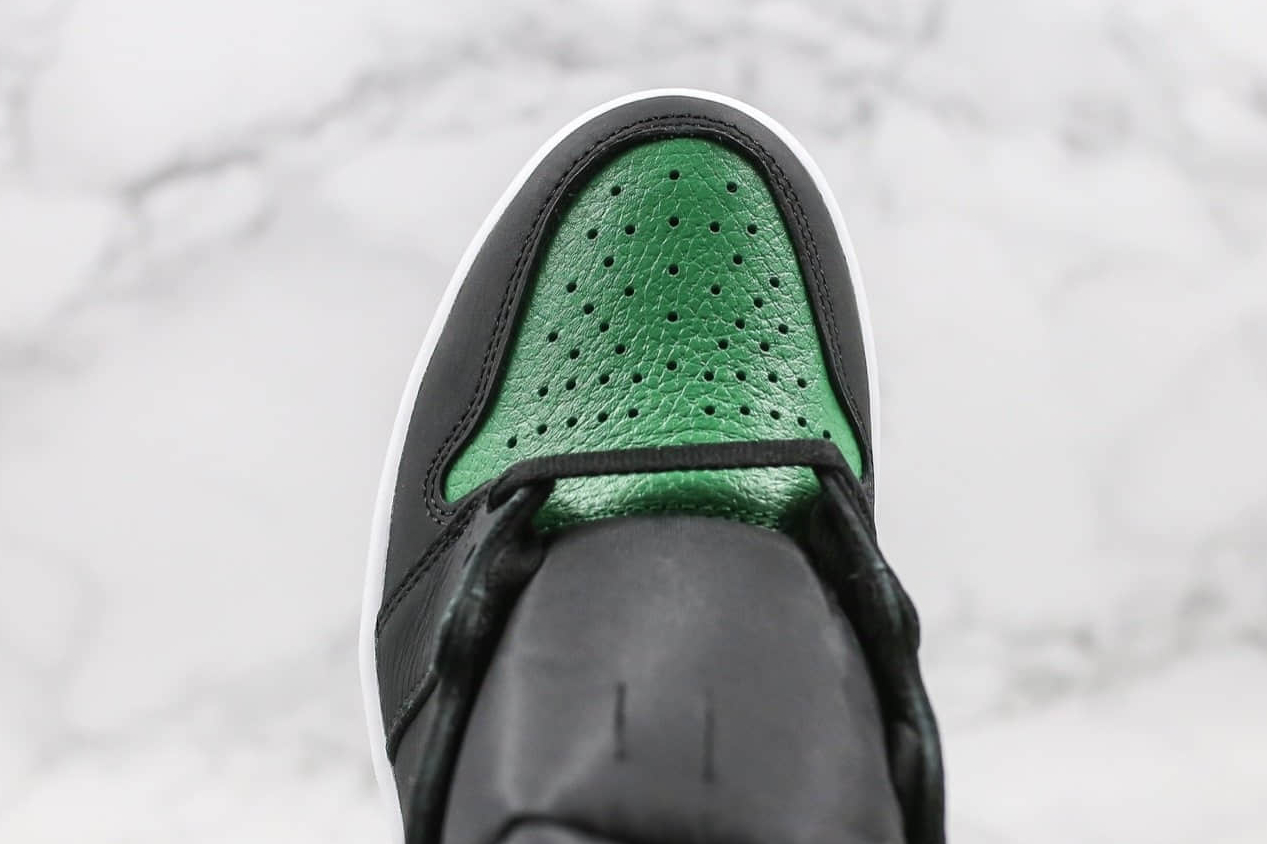 Air Jordan 1 Retro High OG Pine Green 2.0 - Authentic Sneakers | Limited Stock Air Jordan 1 Retro High OG Pine Green 2.0 - Authentic Sneakers | Limited Stock