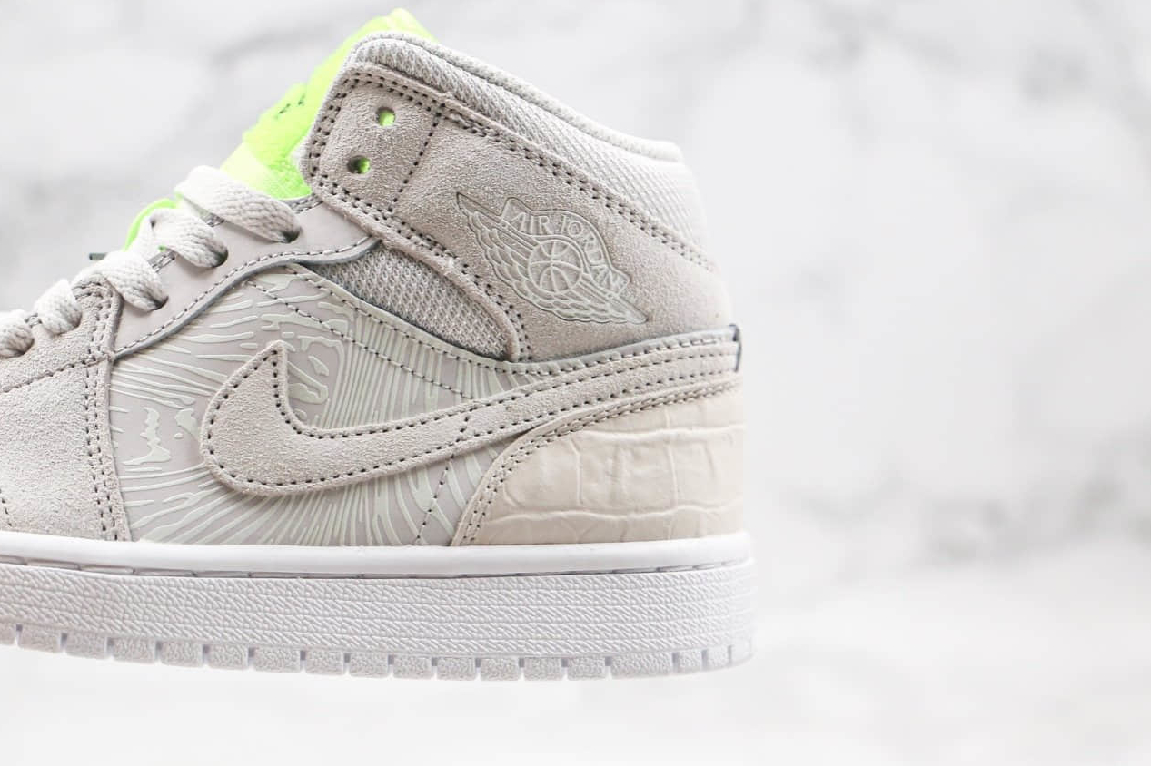 Air Jordan 1 Mid Ghost Green CV3018-001 | Iconic Design and Superior Comfort Air Jordan 1 Mid Ghost Green CV3018-001 | Iconic Design and Superior Comfort