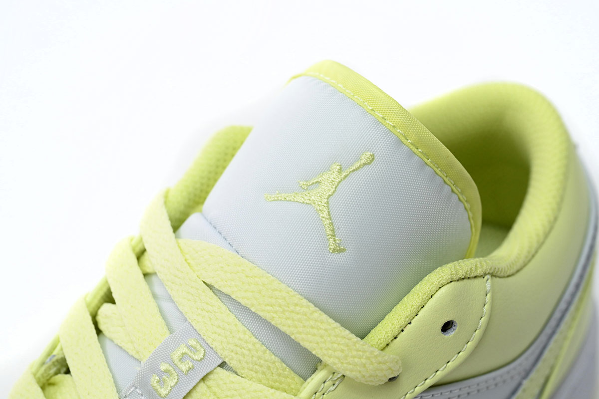 Jordan 1 Low Lemonade DC0774-007 - Refresh your sneaker collection with this zestful twist Jordan 1 Low Lemonade DC0774-007 - Refresh your sneaker collection with this zestful twist
