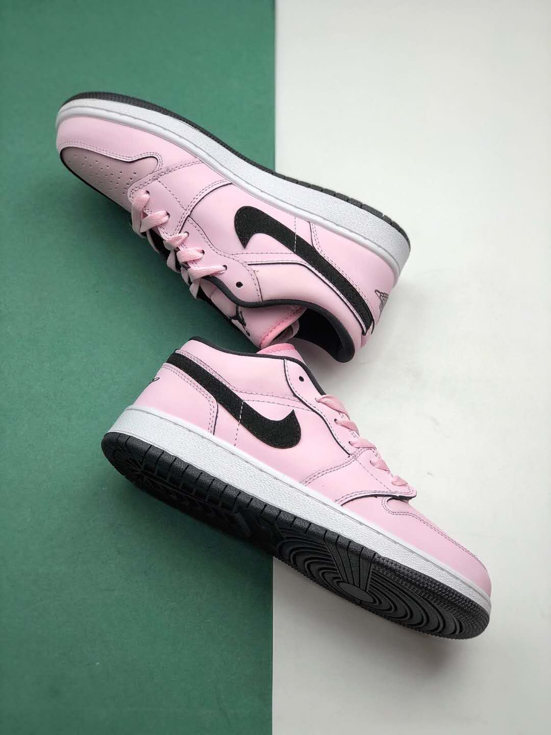 Air Jordan 1 Mid 'Pink Foam' 555112-601 | Iconic Style & Pastel Pink Air Jordan 1 Mid 'Pink Foam' 555112-601 | Iconic Style & Pastel Pink