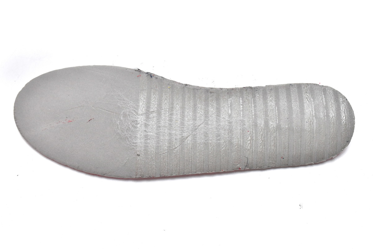 Supreme x Nike SB Dunks Low 'Blue Red' DO7412-982 - Limited Edition Fashion Collaboration Supreme x Nike SB Dunks Low 'Blue Red' DO7412-982 - Limited Edition Fashion Collaboration