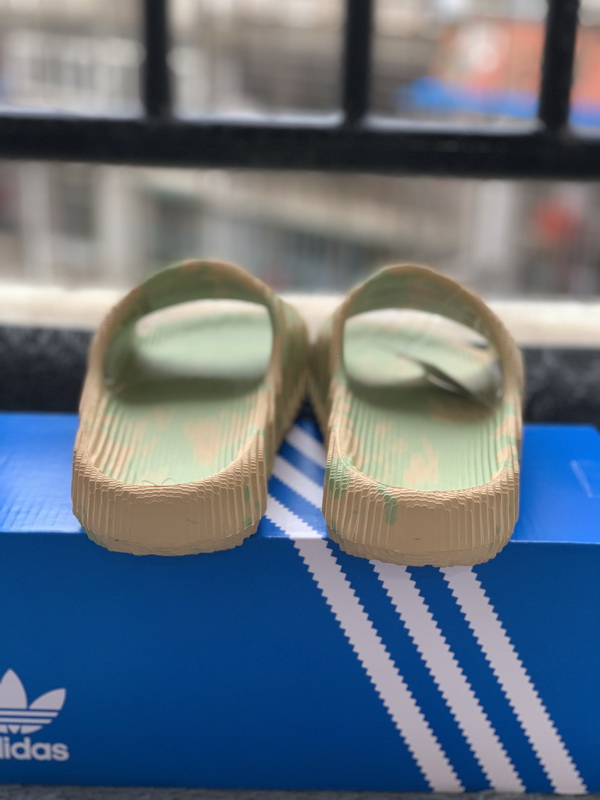 Adidas Adilette 22 Slides - Magic Lime Desert Sand GY1597 Adidas Adilette 22 Slides - Magic Lime Desert Sand GY1597