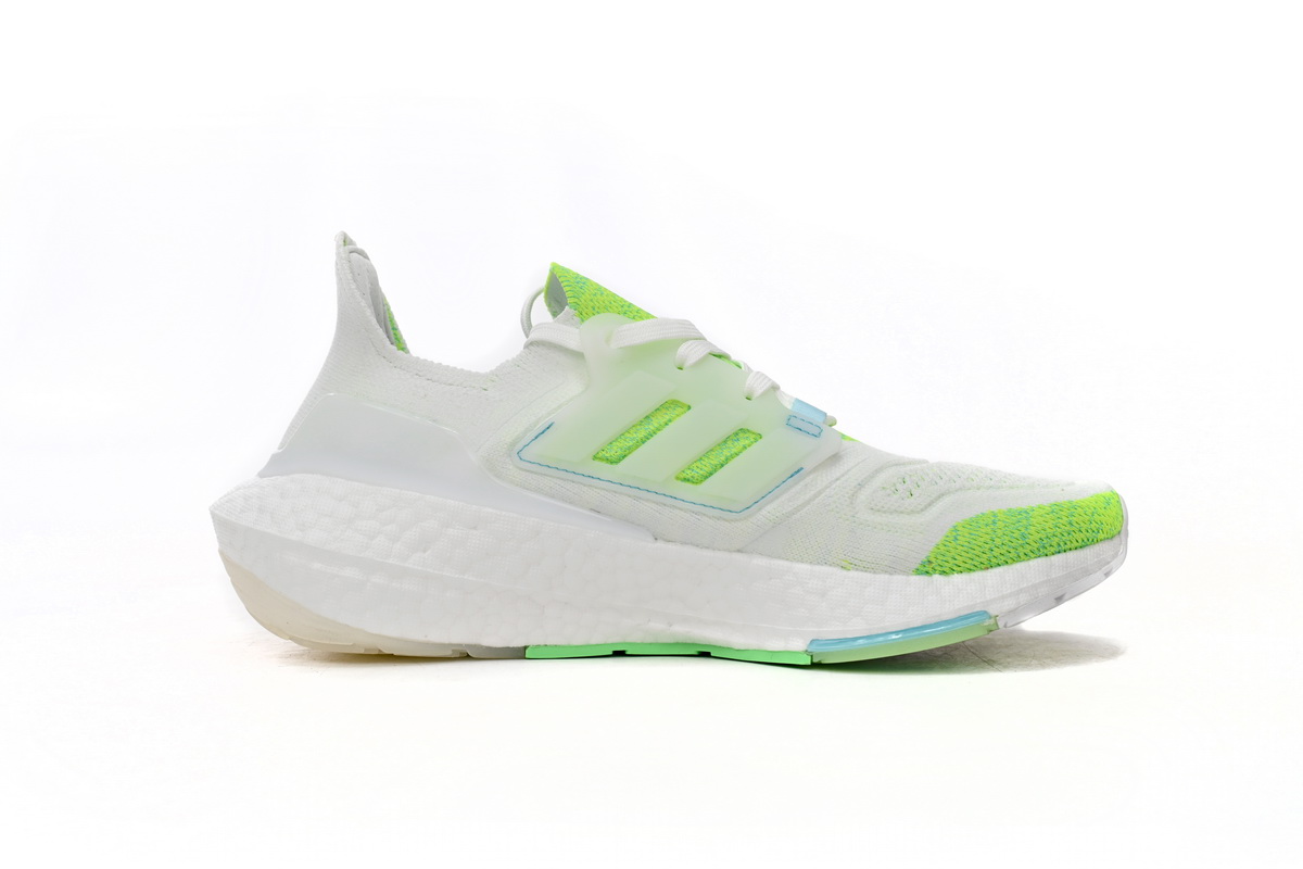 Adidas Ultra Boost 22 White Green GX5926 - Lightweight and Responsive Footwear Adidas Ultra Boost 22 White Green GX5926 - Lightweight and Responsive Footwear