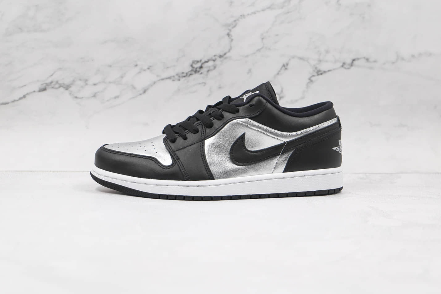 Air Jordan 1 Low SE 'Silver Toe' - DA5551-001 | Sleek and Stylish Sneakers