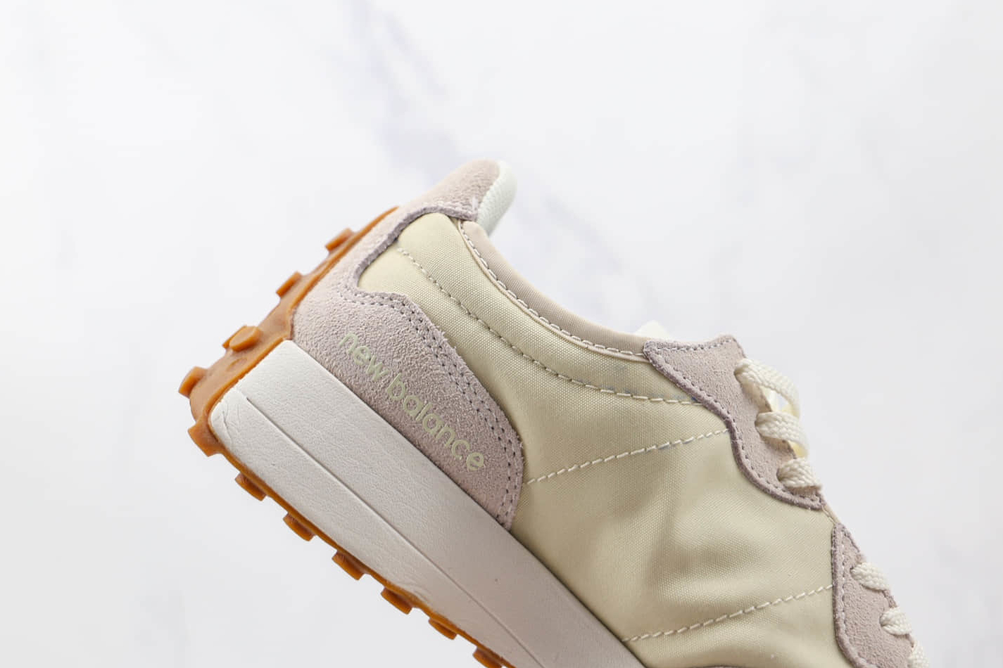 New Balance 327 Moonbeam Storm Blue: Stylish and Versatile Sneakers New Balance 327 Moonbeam Storm Blue: Stylish and Versatile Sneakers