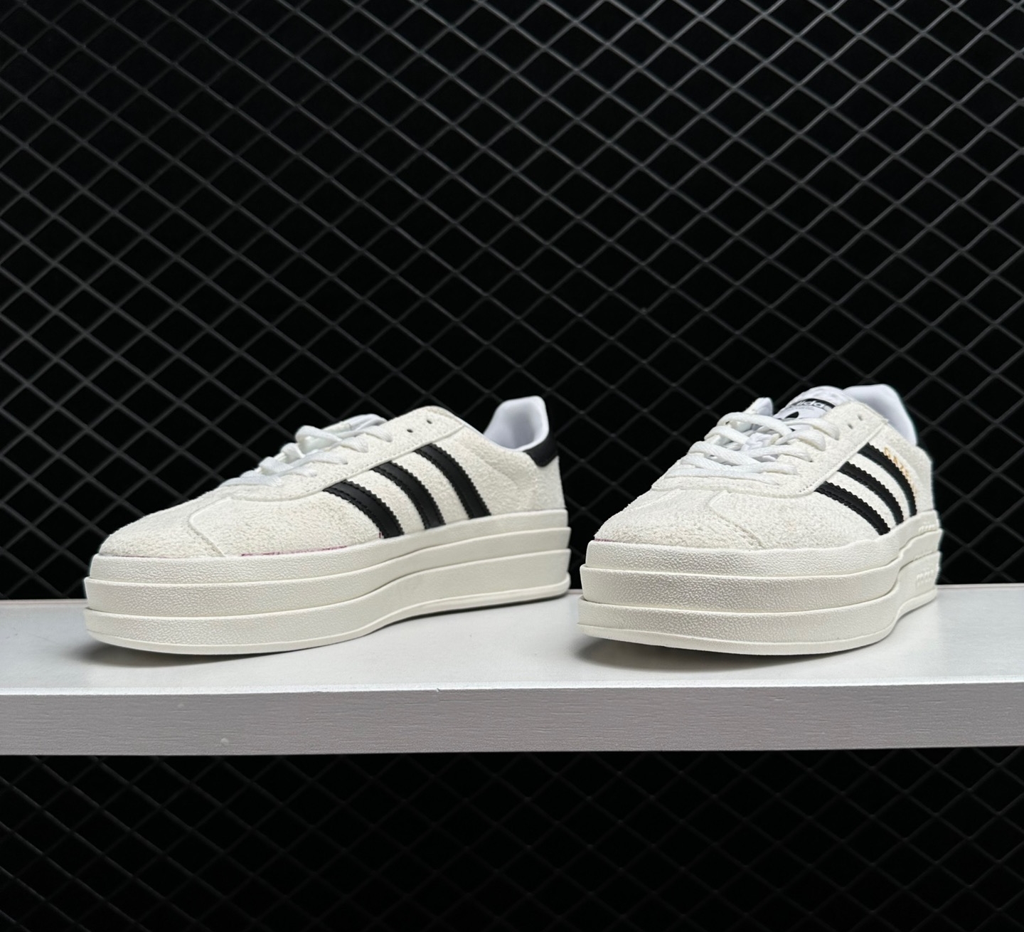 Adidas Gazelle Bold Cloud White Core Black HQ6913 - Shop Now Adidas Gazelle Bold Cloud White Core Black HQ6913 - Shop Now