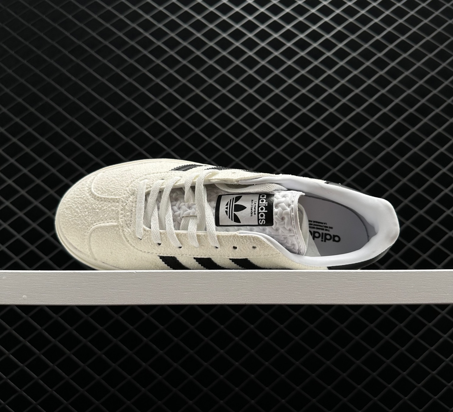 Adidas Gazelle Bold Cloud White Core Black HQ6913 - Shop Now Adidas Gazelle Bold Cloud White Core Black HQ6913 - Shop Now