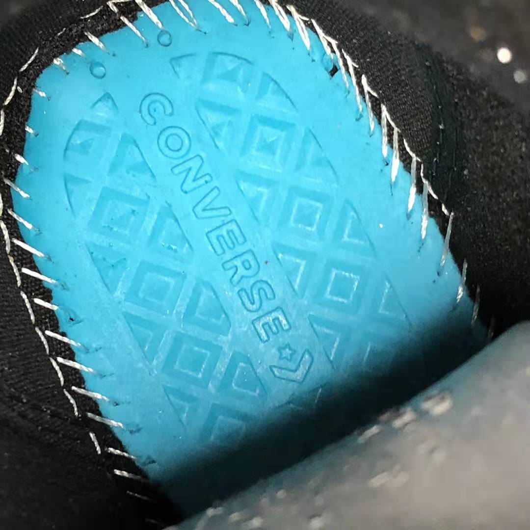 Converse Chuck 1970s Hi 166280C - Classic Style and Quality Converse Chuck 1970s Hi 166280C - Classic Style and Quality