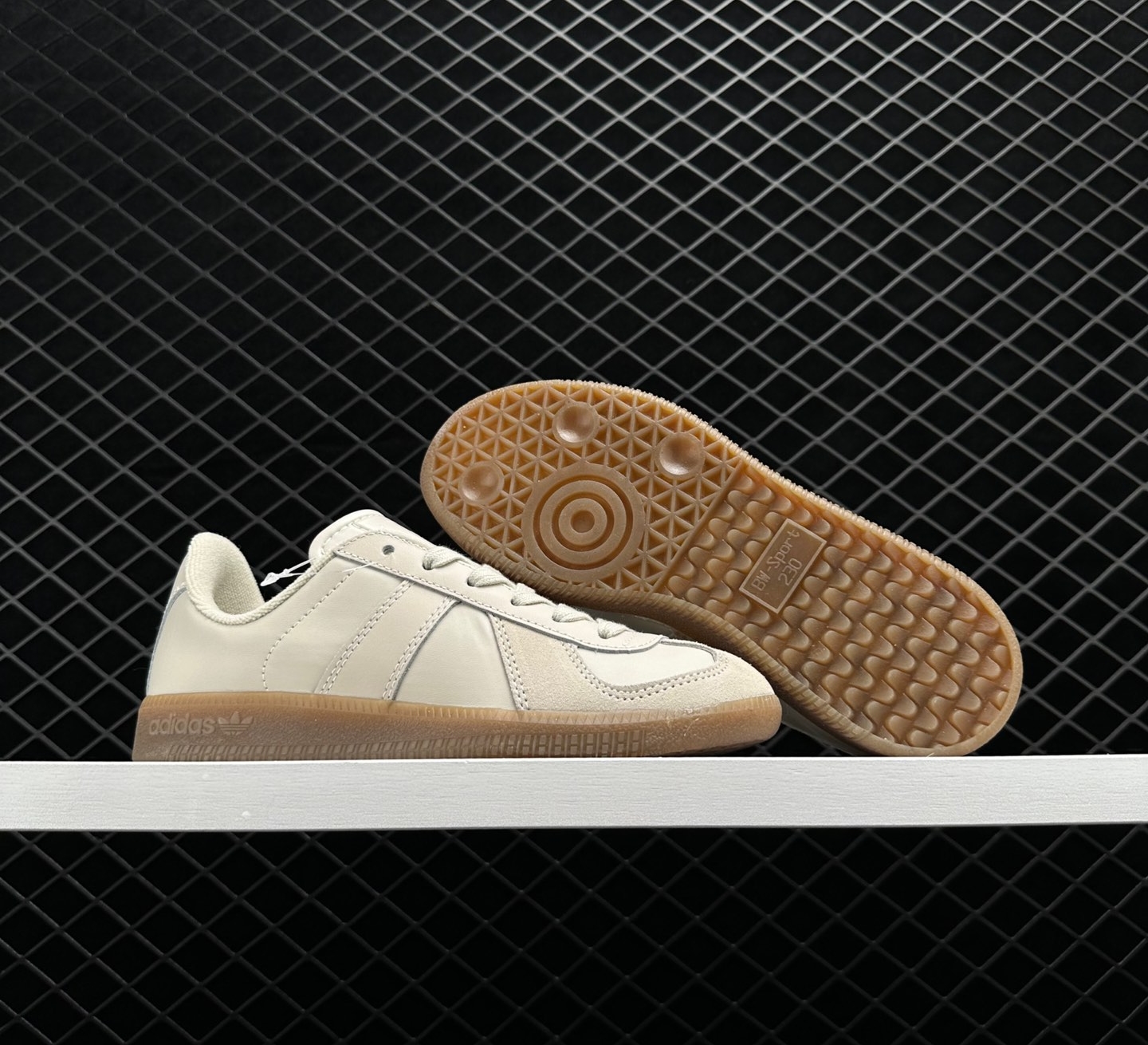 Adidas Originals BW Army Cream Light Camel GX4557 | Stylish Vintage-inspired Sneakers Adidas Originals BW Army Cream Light Camel GX4557 | Stylish Vintage-inspired Sneakers