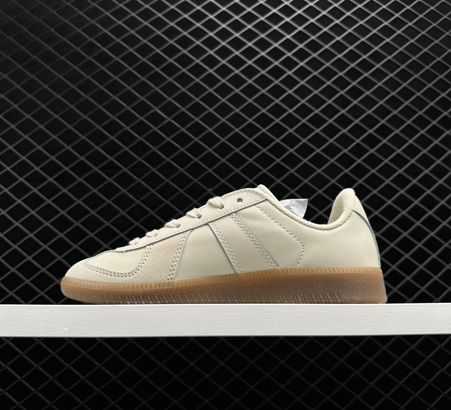 Adidas Originals BW Army Cream Light Camel GX4557 | Stylish Vintage-inspired Sneakers Adidas Originals BW Army Cream Light Camel GX4557 | Stylish Vintage-inspired Sneakers
