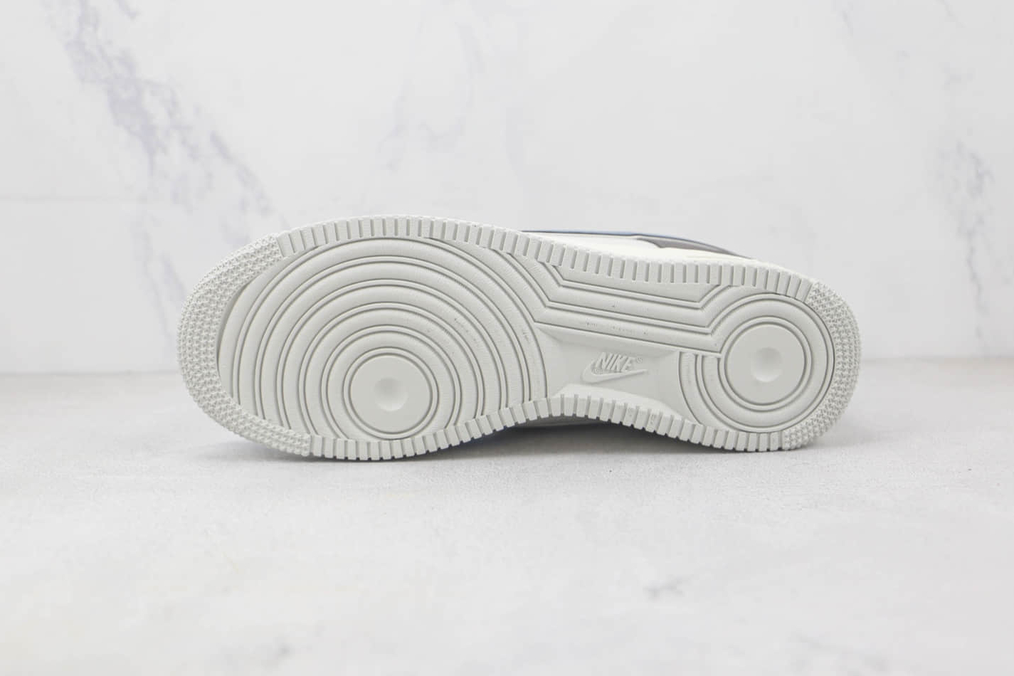 Nike Air Force 1 07 Low Blue Grey Brown DG2296-024 - Premium Sneakers for Fashionable Individuals. Nike Air Force 1 07 Low Blue Grey Brown DG2296-024 - Premium Sneakers for Fashionable Individuals.