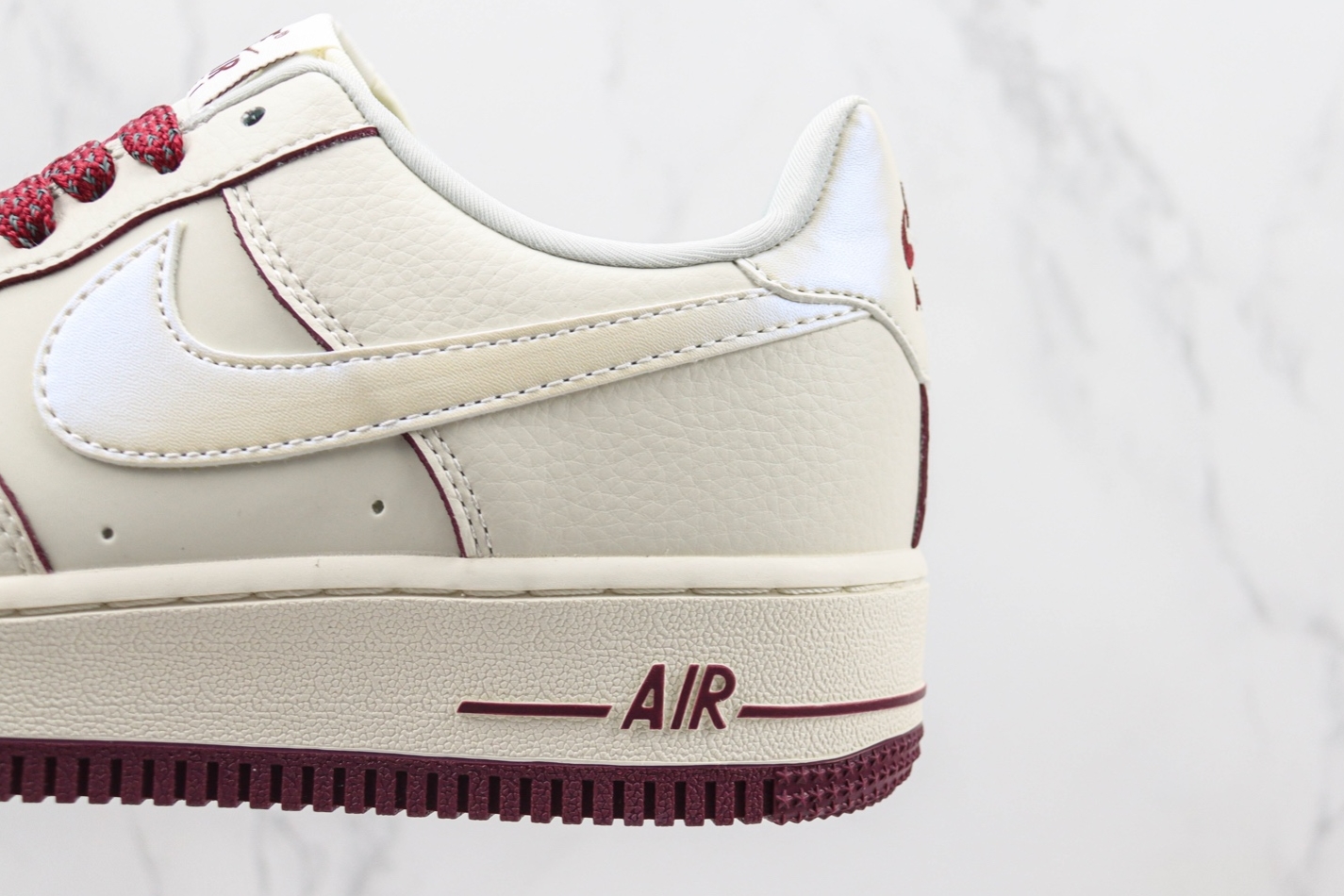 Nike Air Force 1 07 Low Pearlescent Beige Dark Red DD9915-666 - Sleek Style and Supreme Comfort Nike Air Force 1 07 Low Pearlescent Beige Dark Red DD9915-666 - Sleek Style and Supreme Comfort