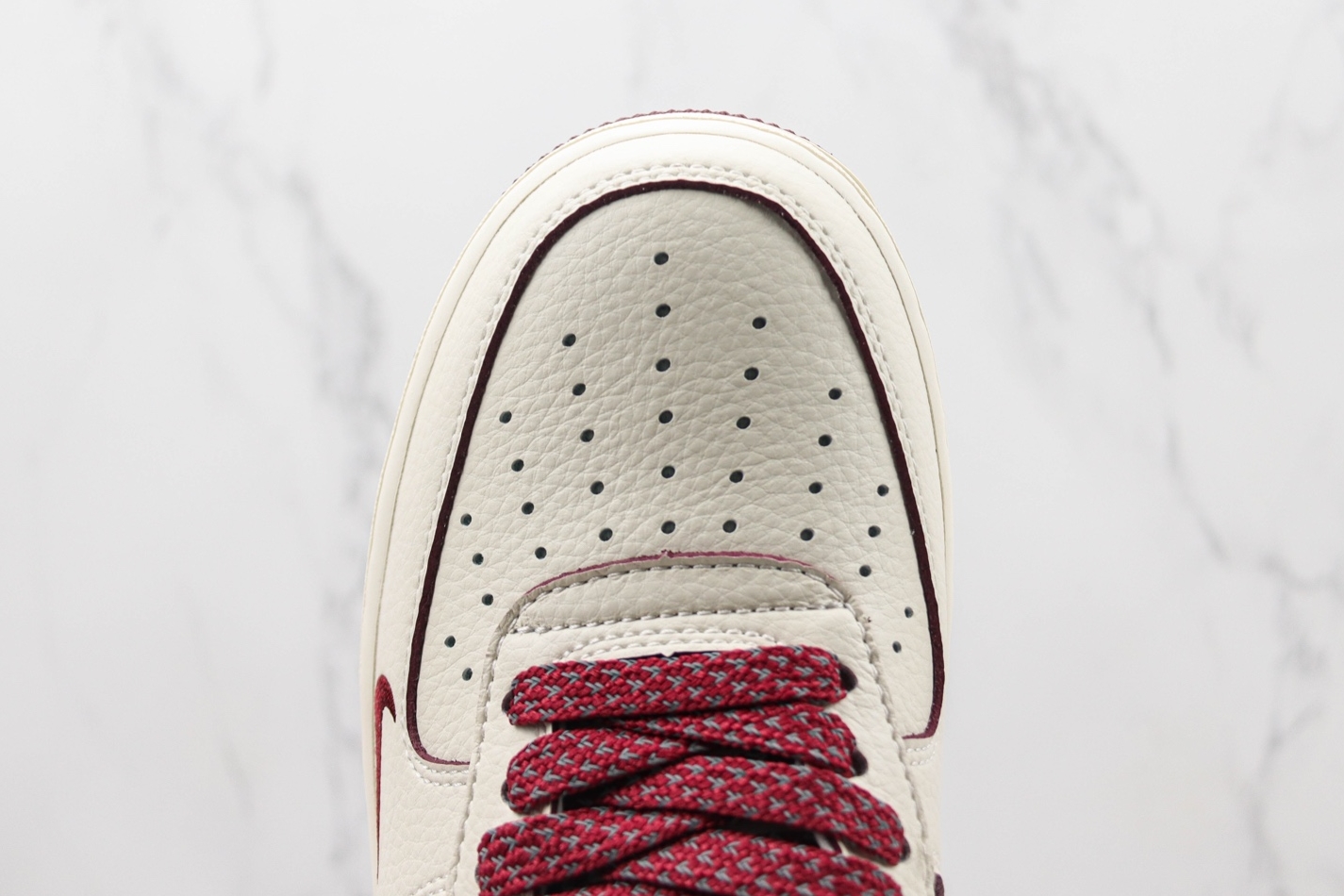 Nike Air Force 1 07 Low Pearlescent Beige Dark Red DD9915-666 - Sleek Style and Supreme Comfort Nike Air Force 1 07 Low Pearlescent Beige Dark Red DD9915-666 - Sleek Style and Supreme Comfort