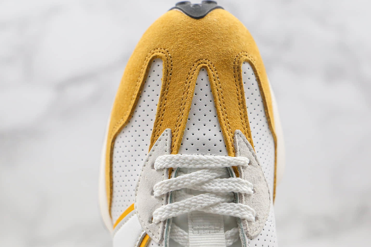 New Balance 327 Primary Pack - Yellow: Retro Style Sneakers | Free Shipping New Balance 327 Primary Pack - Yellow: Retro Style Sneakers | Free Shipping