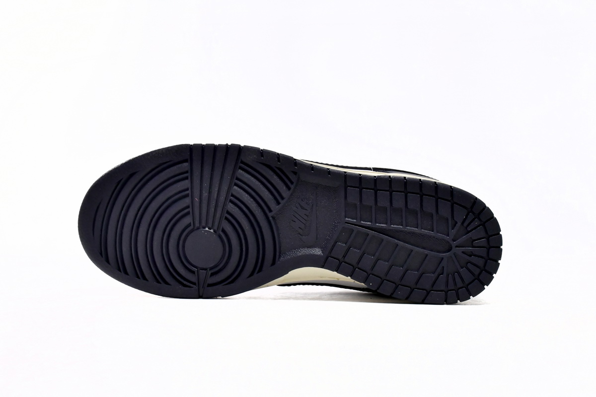 Nike Dunk Low Vintage Navy DD1503-115 - Classic Retro Style Sneakers