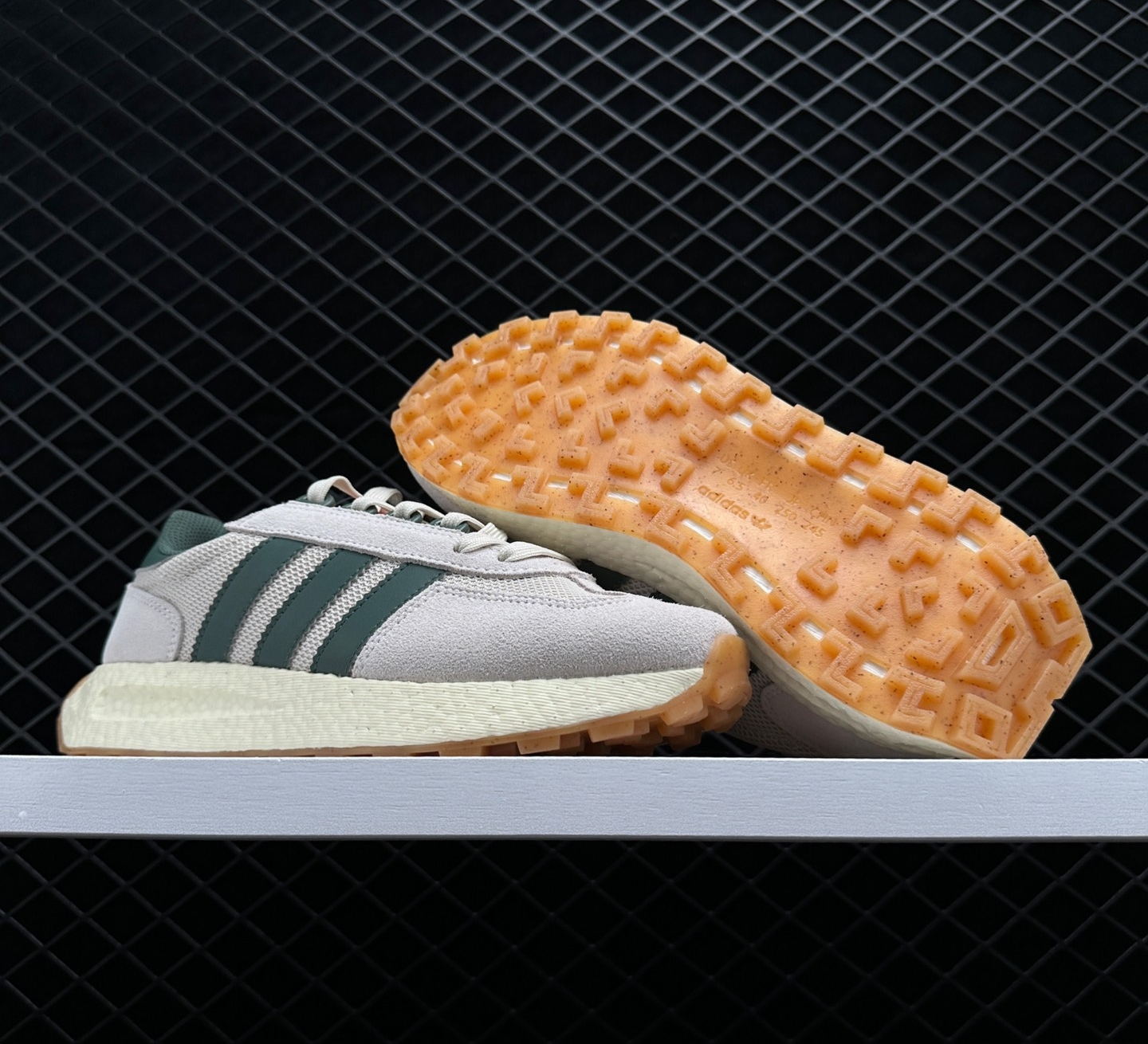 Adidas Originals Retropy E5 Gray: Classic Style meets Modern Comfort Adidas Originals Retropy E5 Gray: Classic Style meets Modern Comfort