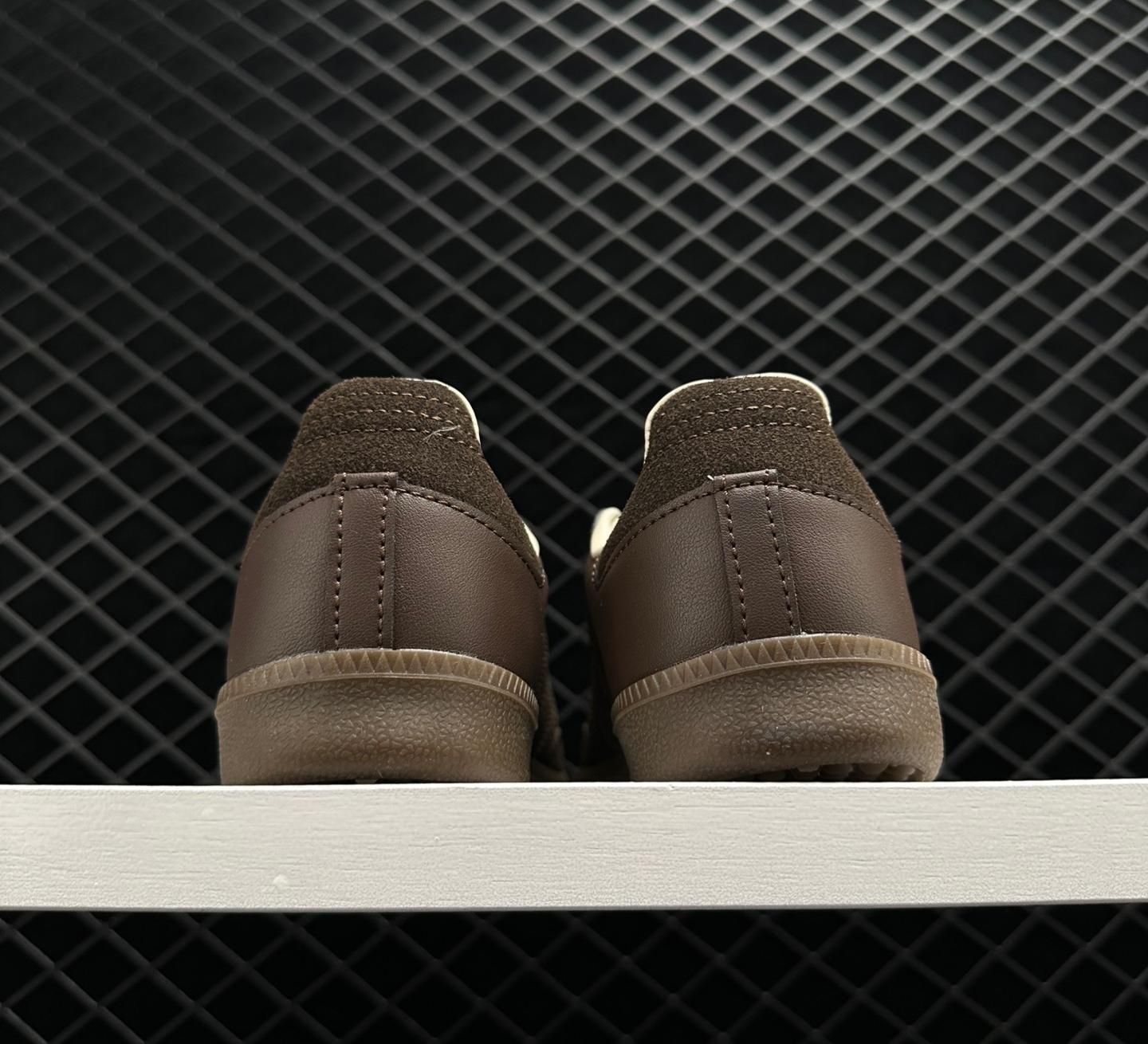 Adidas Samba 'Brown' FZ5602: Classic Style and Durability Adidas Samba 'Brown' FZ5602: Classic Style and Durability