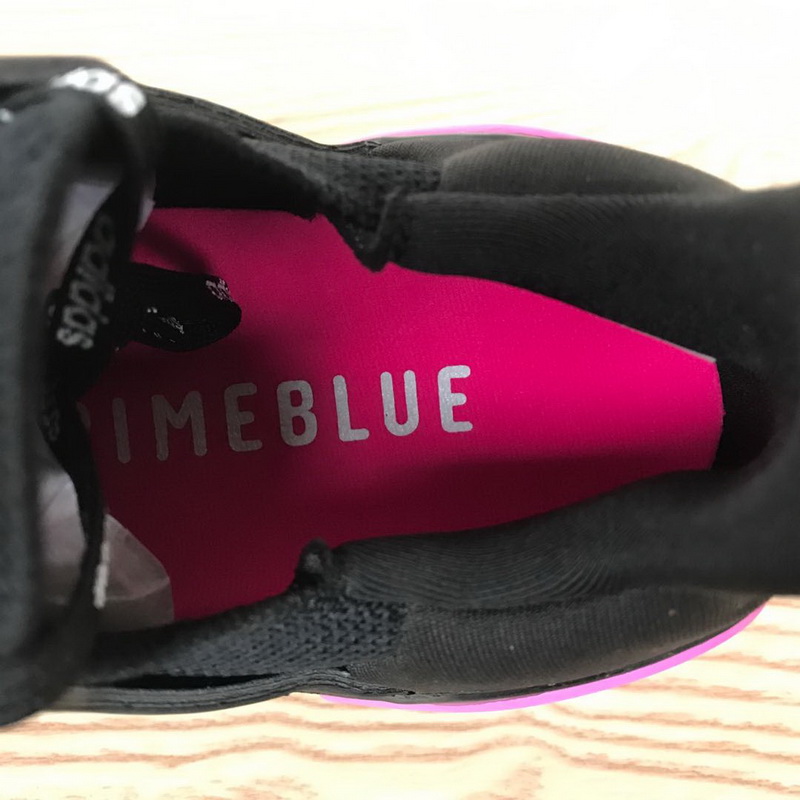 Adidas UltraBoost 20 'City Pack - Hong Kong' FX7818 - Limited Edition Urban Sneakers Adidas UltraBoost 20 'City Pack - Hong Kong' FX7818 - Limited Edition Urban Sneakers