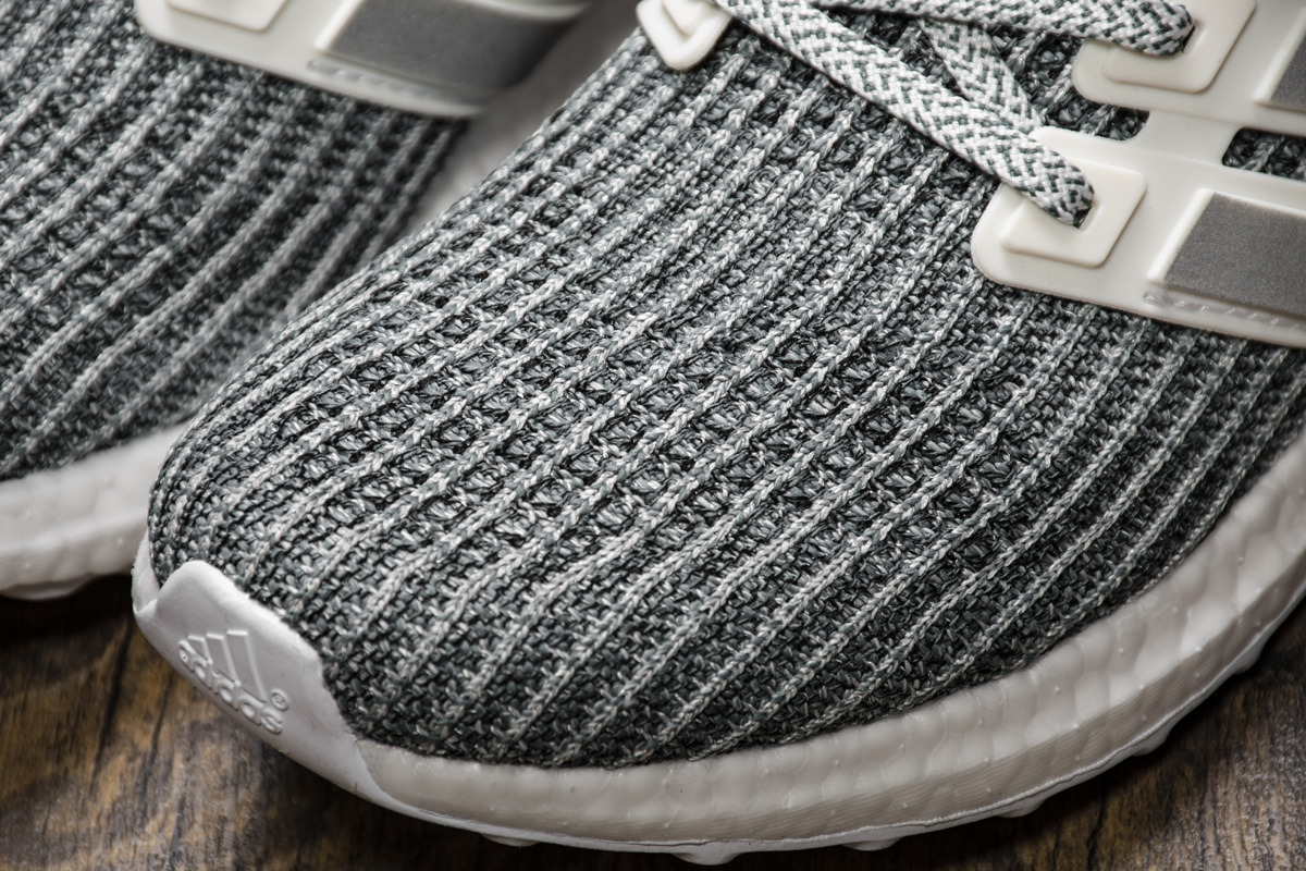 Adidas UltraBoost 4.0 LTD 'Silver Metallic' CM8272 - Premium Performance and Style Adidas UltraBoost 4.0 LTD 'Silver Metallic' CM8272 - Premium Performance and Style