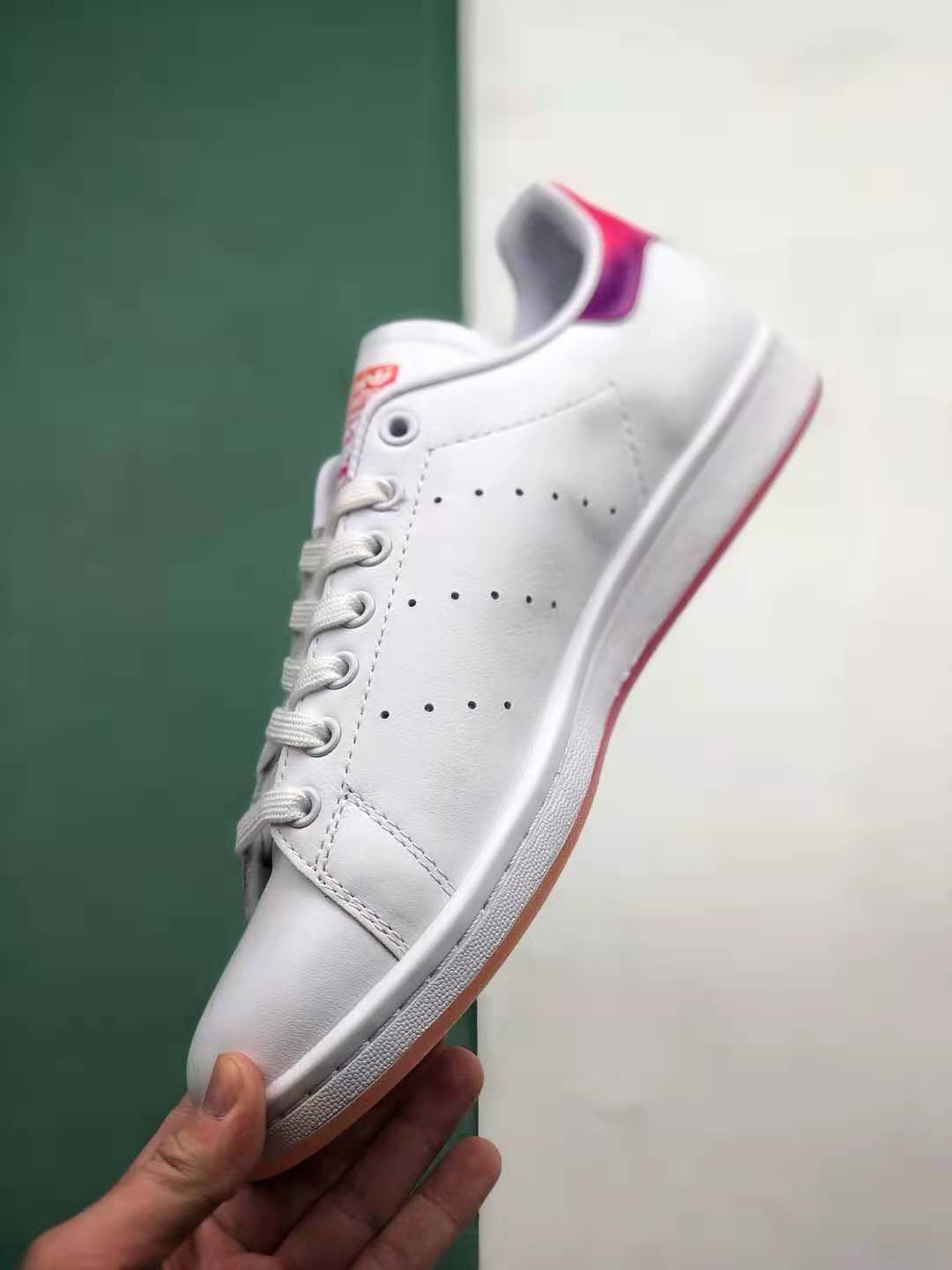 Adidas Originals Superstar 2019 Gradient Crystal Multi-Color EG8133 - Stylish and Colorful Sneakers