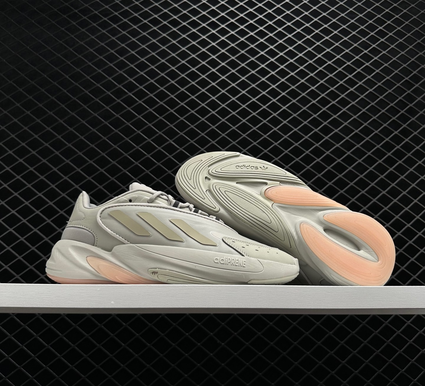 Adidas Ozelia Metallic Grey GX4024 - Stylish and Modern Footwear Adidas Ozelia Metallic Grey GX4024 - Stylish and Modern Footwear