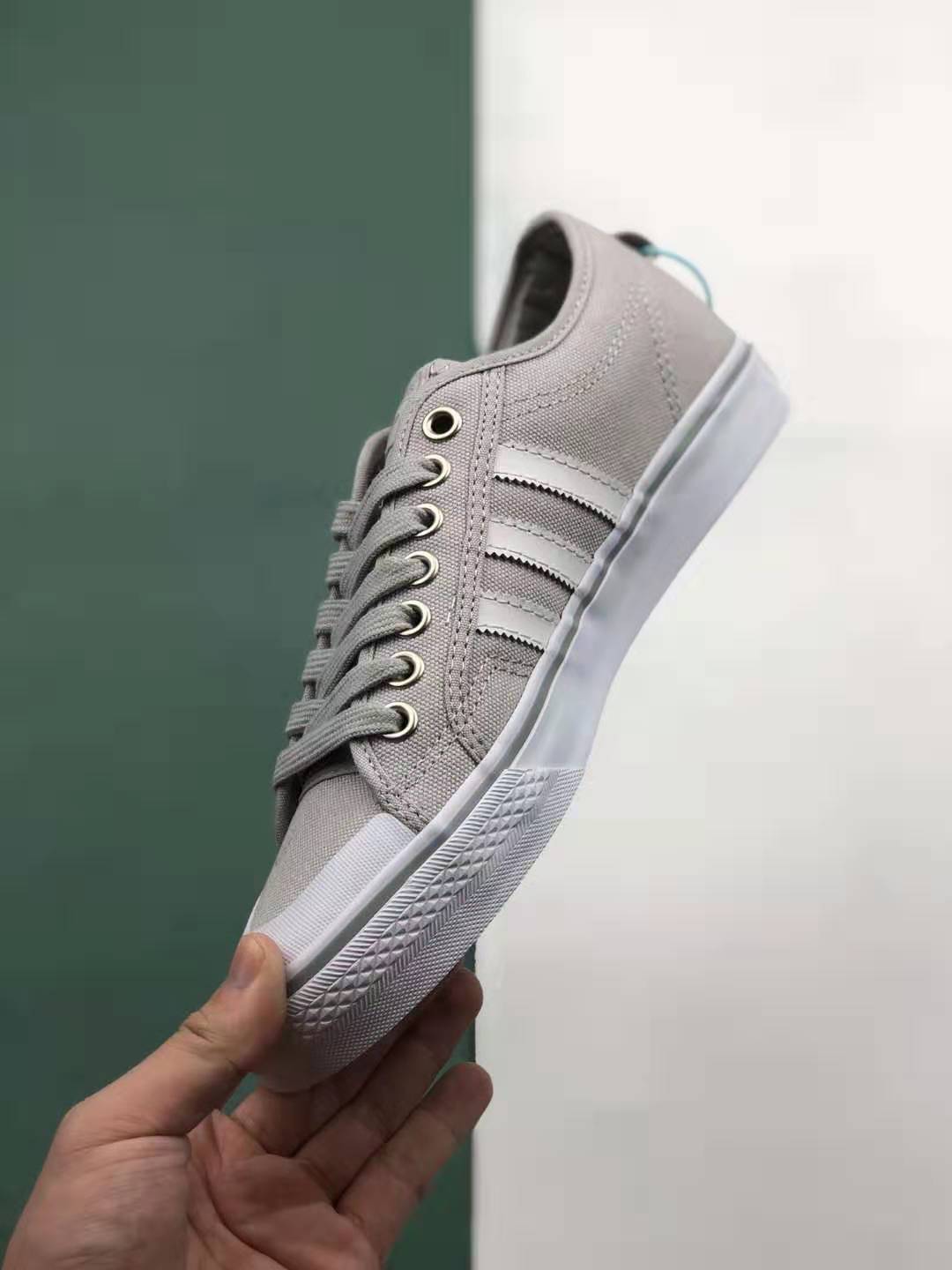 Adidas Originals Nizza Low Sneakers Gray BZ0498 | Shop Now! Adidas Originals Nizza Low Sneakers Gray BZ0498 | Shop Now!
