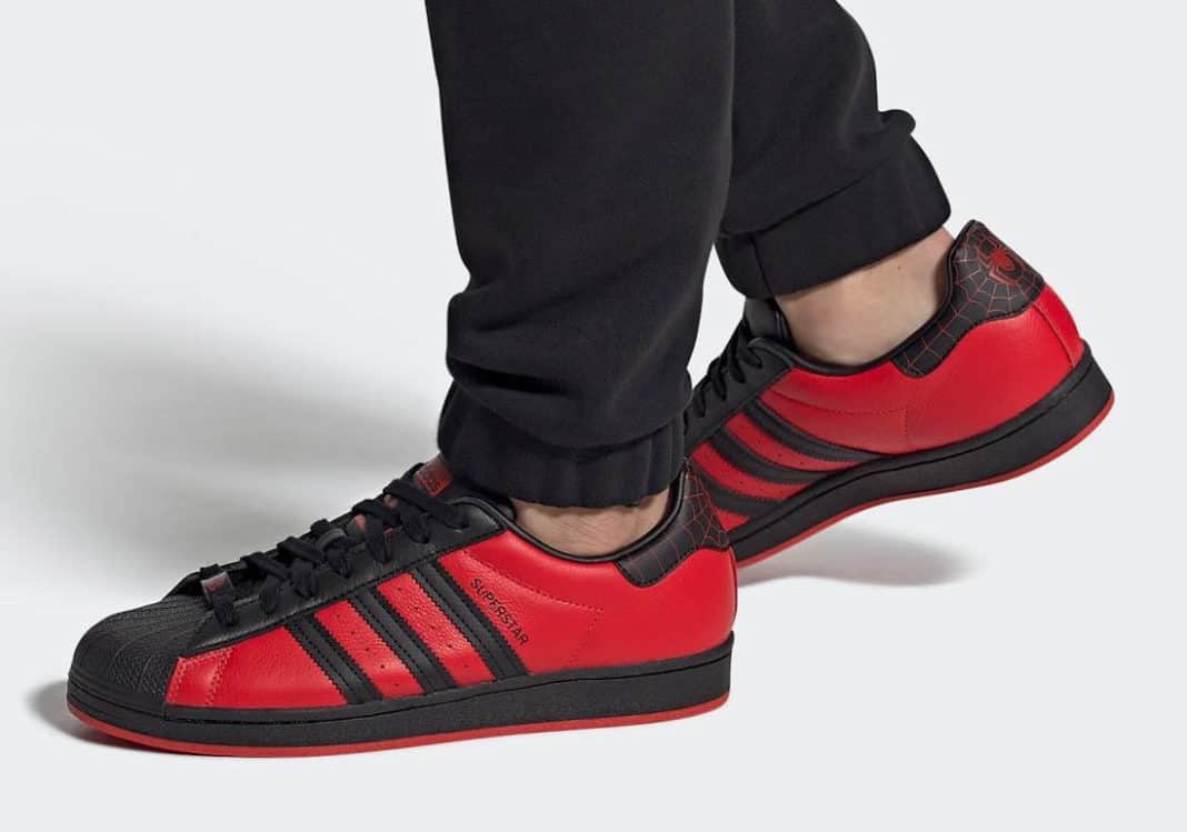 Adidas Marvel x Playstation x Superstar 'Spider-Man Miles Morales' GV7128 - Shop Now! Adidas Marvel x Playstation x Superstar 'Spider-Man Miles Morales' GV7128 - Shop Now!