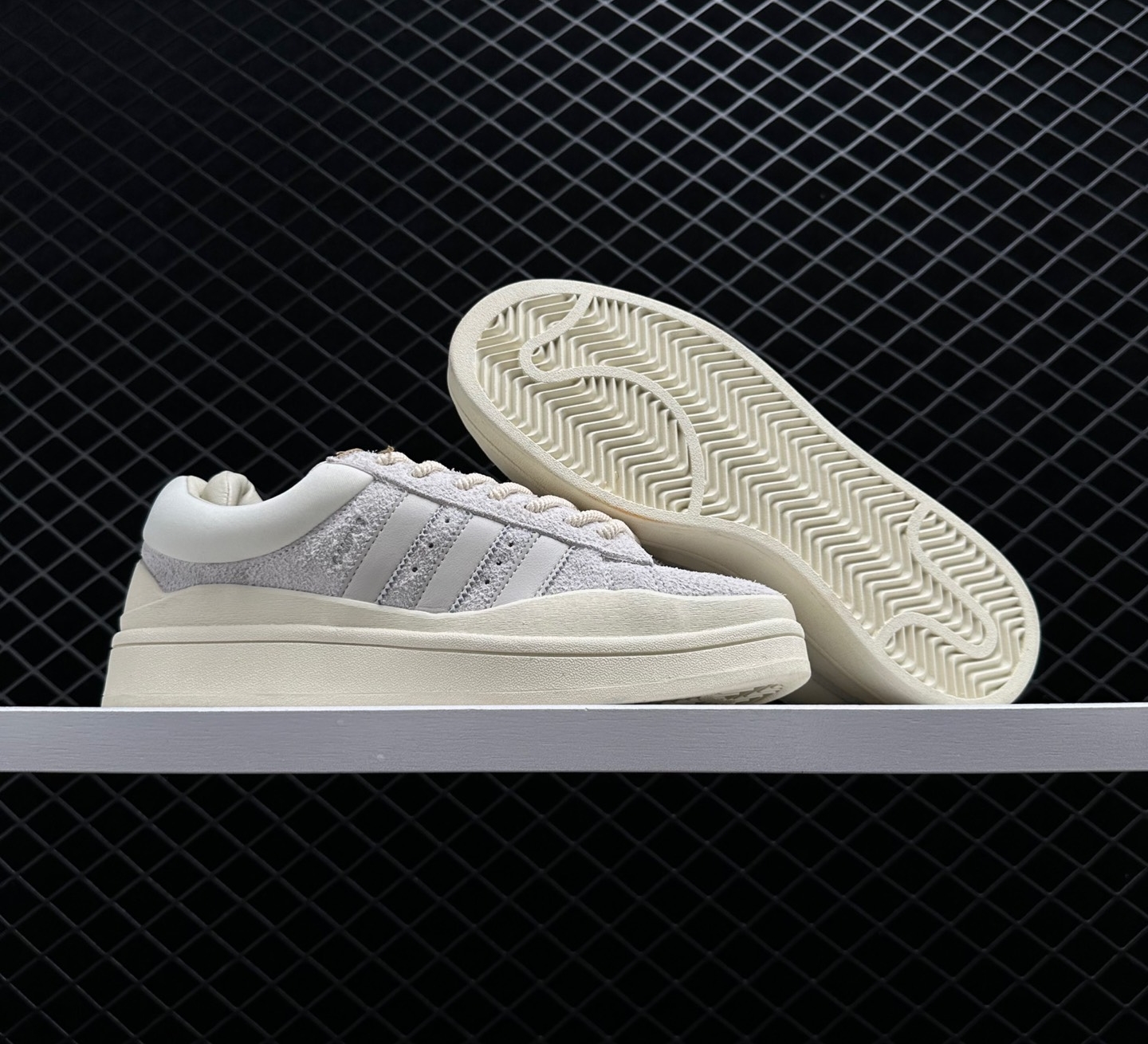 Adidas Bad Bunny x Campus Moon 'Cloud White' FZ5823 - Limited Edition Collaboration Sneaker Adidas Bad Bunny x Campus Moon 'Cloud White' FZ5823 - Limited Edition Collaboration Sneaker