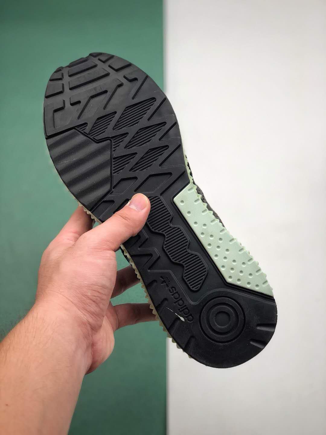 Adidas ZX 4000 Futurecraft 4D Carbon BD7865 - Shop the Latest Adidas Sneakers Adidas ZX 4000 Futurecraft 4D Carbon BD7865 - Shop the Latest Adidas Sneakers