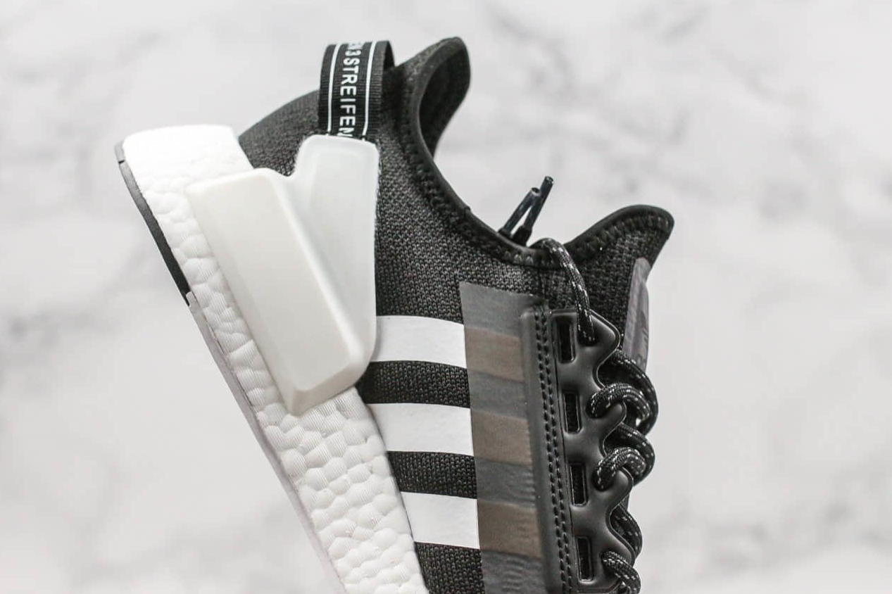 Adidas NMD_R1 V2 'Core Black' FV9021 – Stylish and Comfortable Sneakers