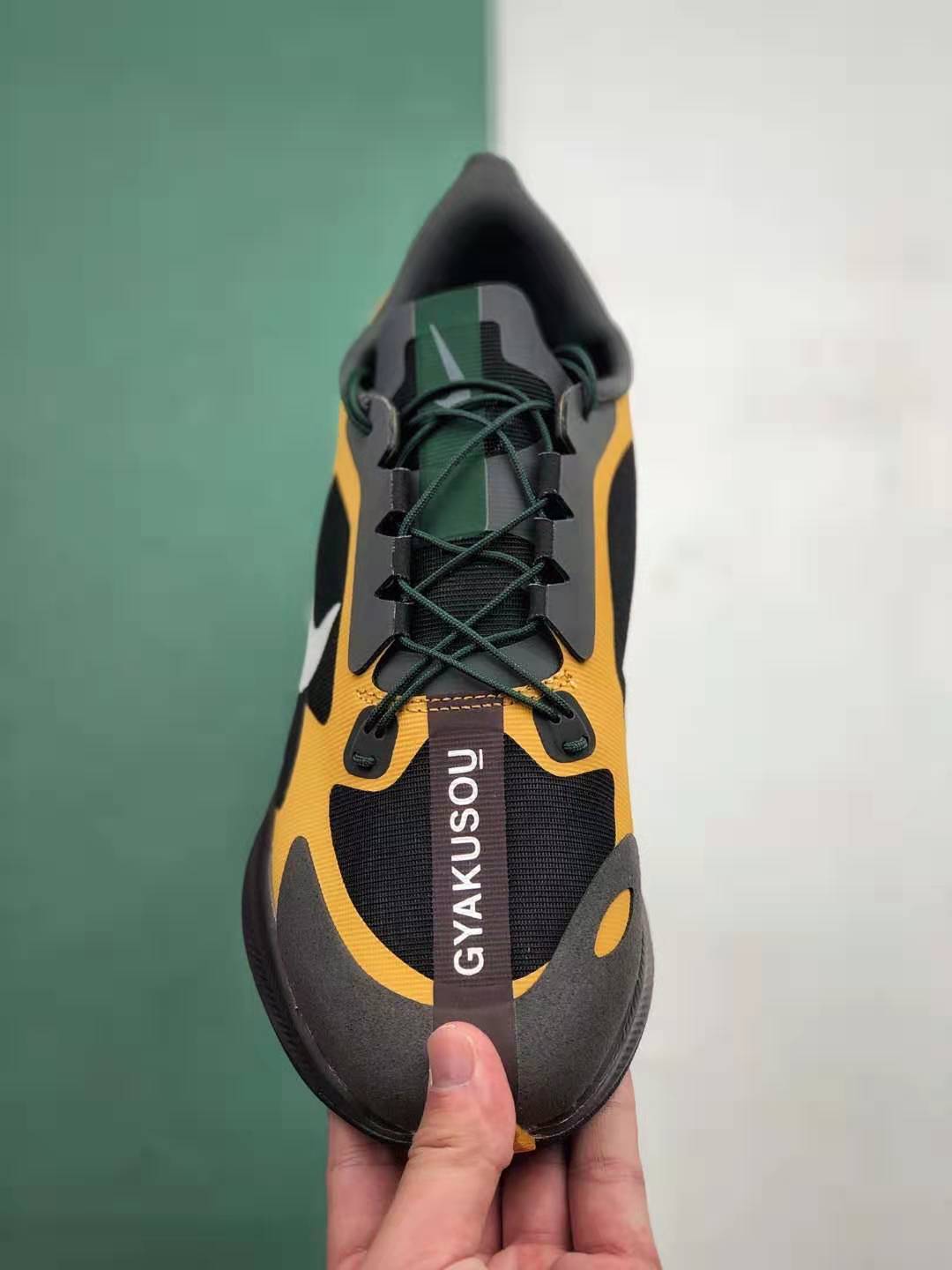 Nike Zoom Pegasus 35 Turbo Gyakusou Gold Dart BQ0579-700 - Latest Running Sneakers | Durable & Lightweight Nike Zoom Pegasus 35 Turbo Gyakusou Gold Dart BQ0579-700 - Latest Running Sneakers | Durable & Lightweight