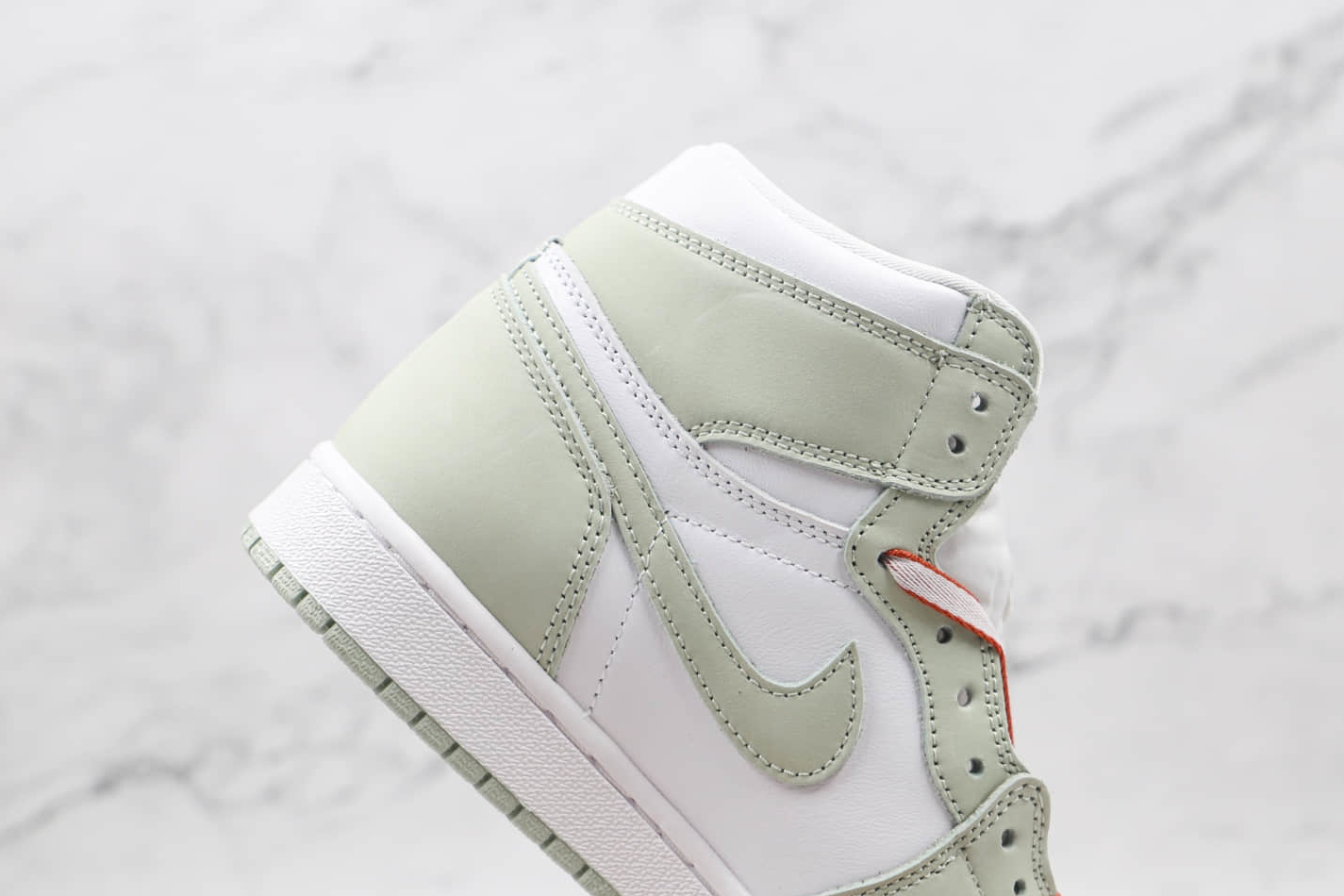 Air Jordan 1 Retro High OG 'Seafoam' CD0461-002 - Stylish and Trendy Sneakers Air Jordan 1 Retro High OG 'Seafoam' CD0461-002 - Stylish and Trendy Sneakers